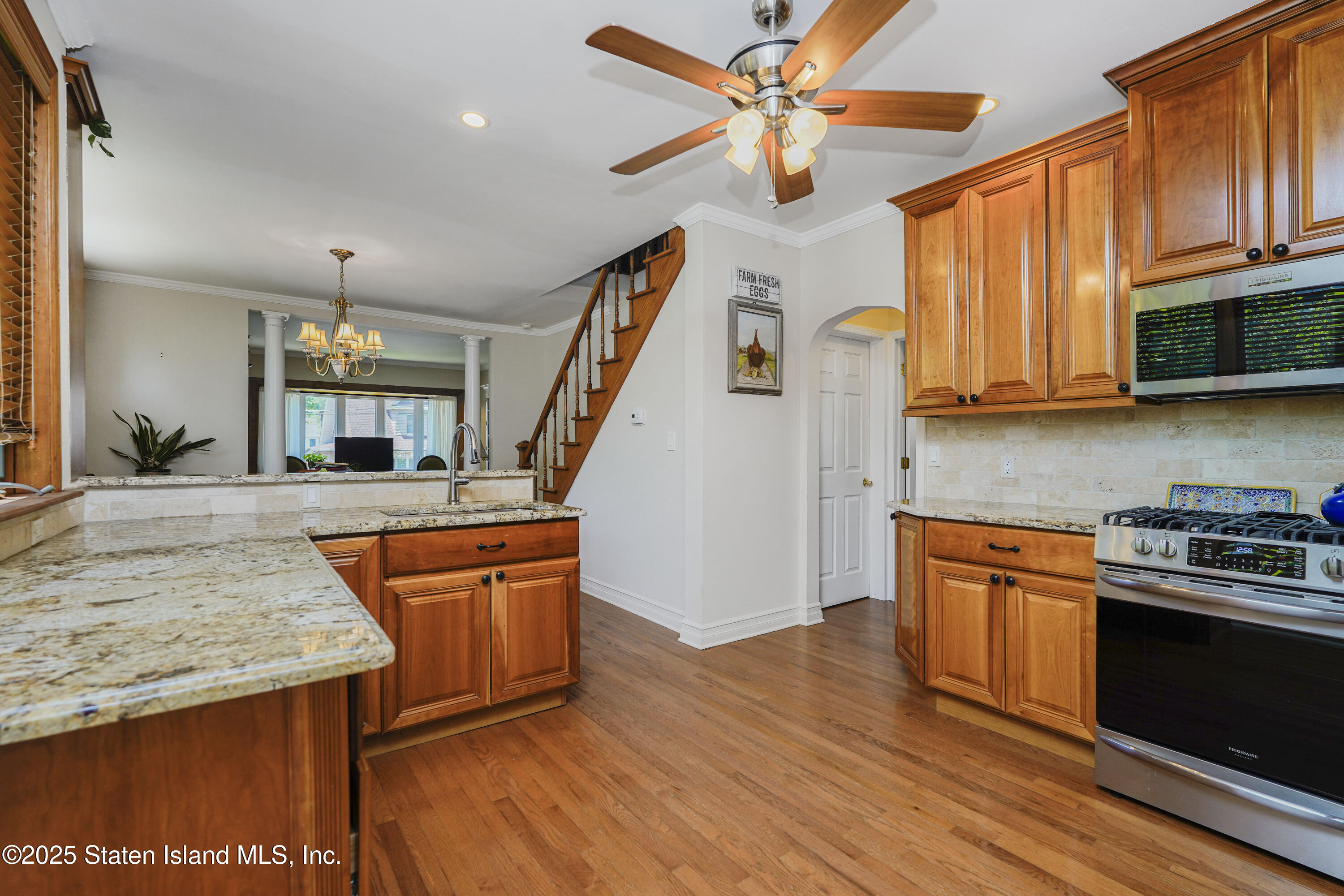 39 Summit Avenue, Staten Island, NY, 10306 image 16