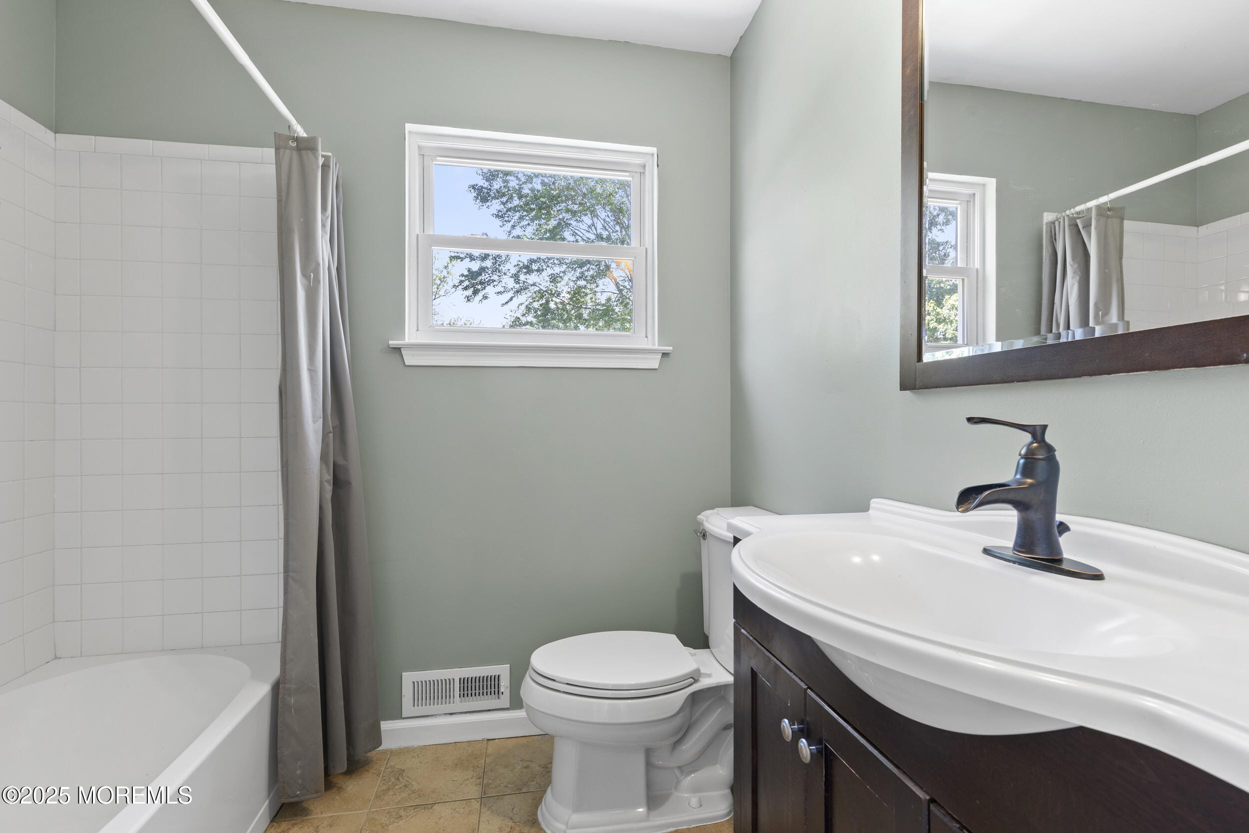 18 Hampton Road, Howell, NJ, 07731 image 12