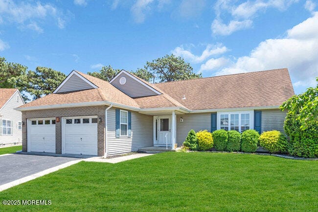 8 Wycombe Court, Toms River, NJ, 08757