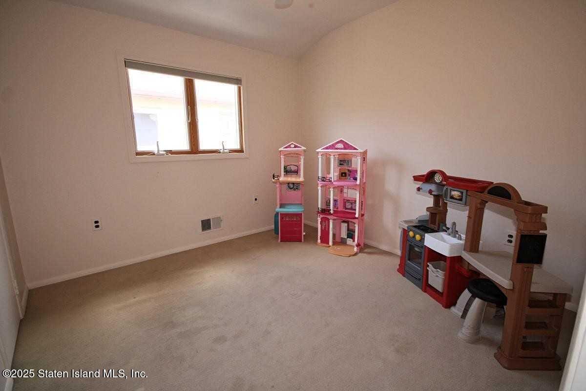 988 Rensselaer Avenue, Staten Island, NY, 10309 image 18