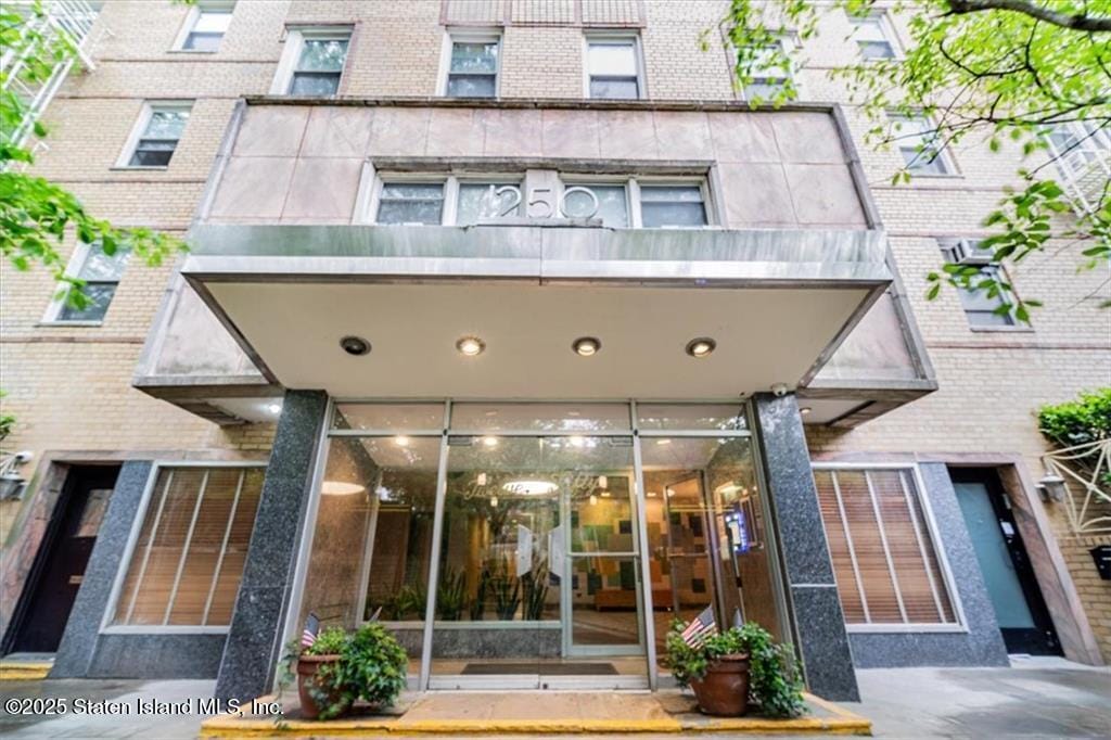1250 Ocean Parkway 6r, Brooklyn, NY, 11230