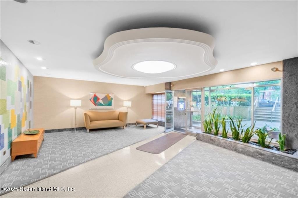 1250 Ocean Parkway 6r, Brooklyn, NY, 11230