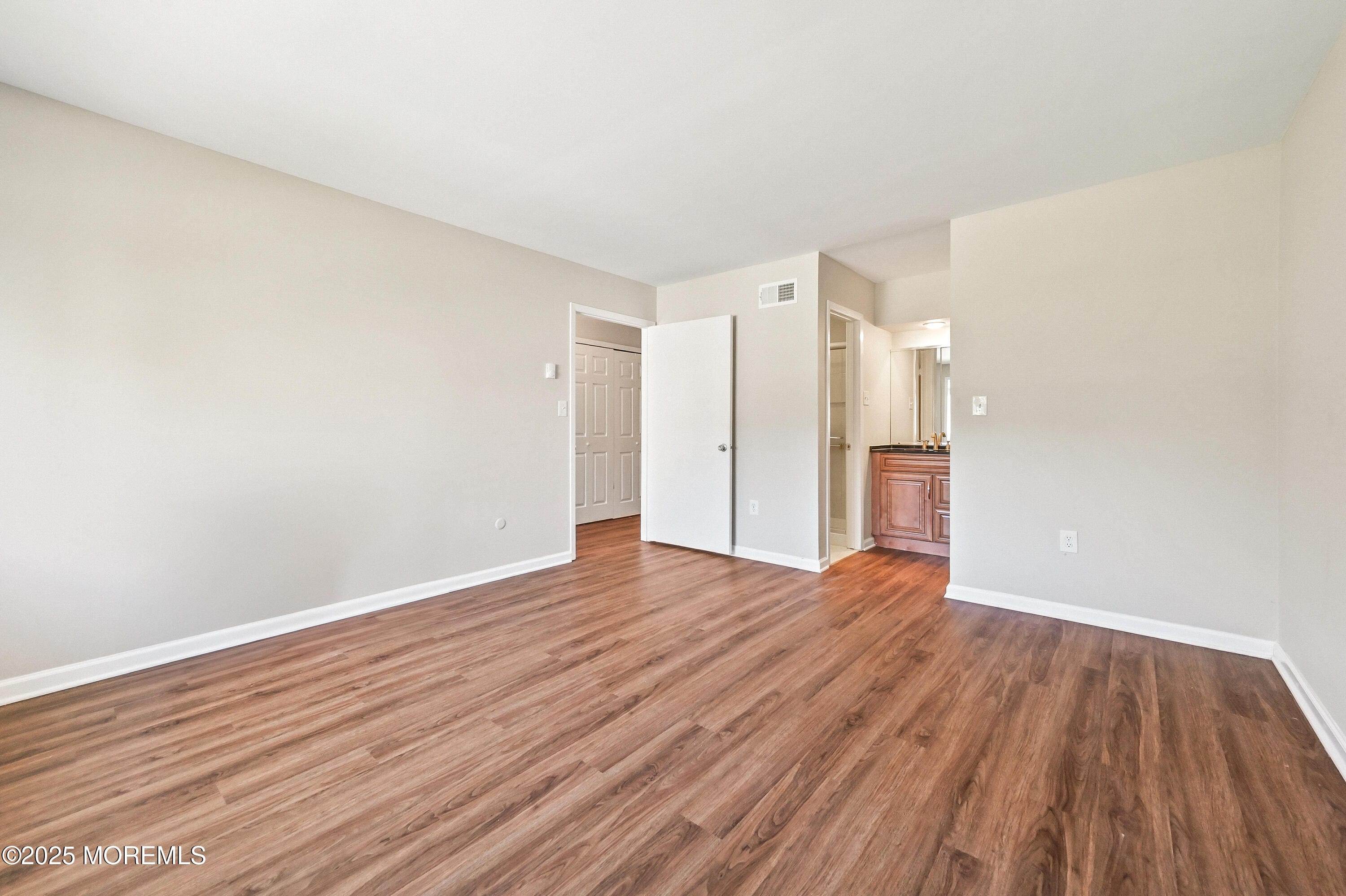 47 Wild Turkey Way E, Manalapan, NJ, 07726 image 23