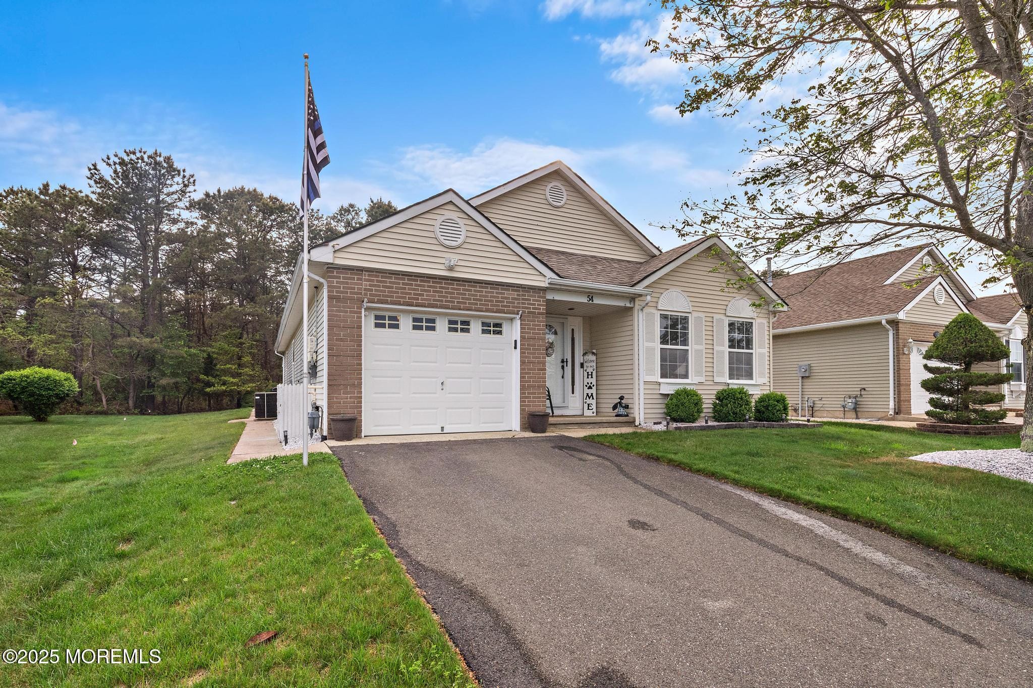 54 Canterbury Lane, Toms River, NJ, 08757