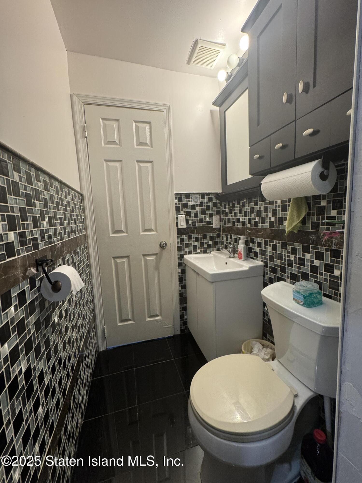 61 Country Drive, Staten Island, NY, 10314 image 10