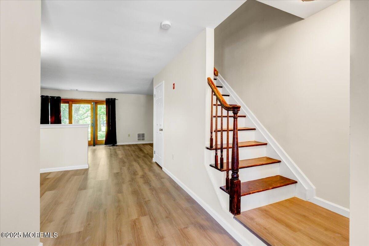 48 Scarborough Court 7, Freehold, NJ, 07728
