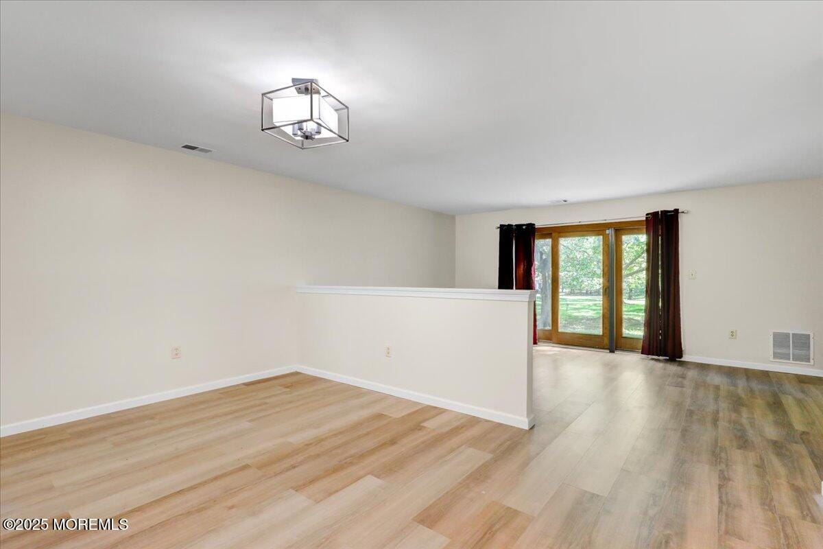 48 Scarborough Court 7, Freehold, NJ, 07728