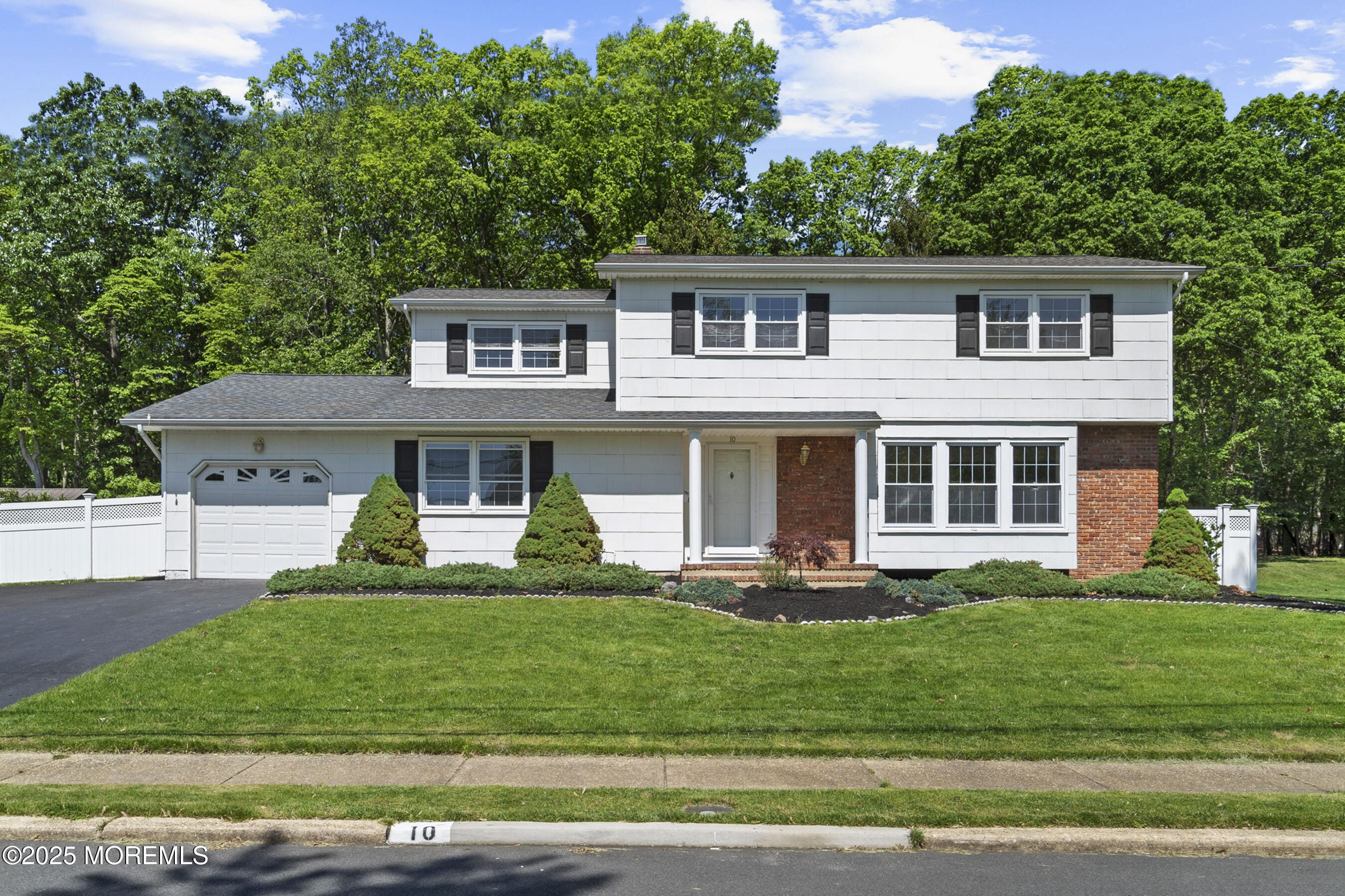 10 Pepperidge Road, Howell, NJ, 07731