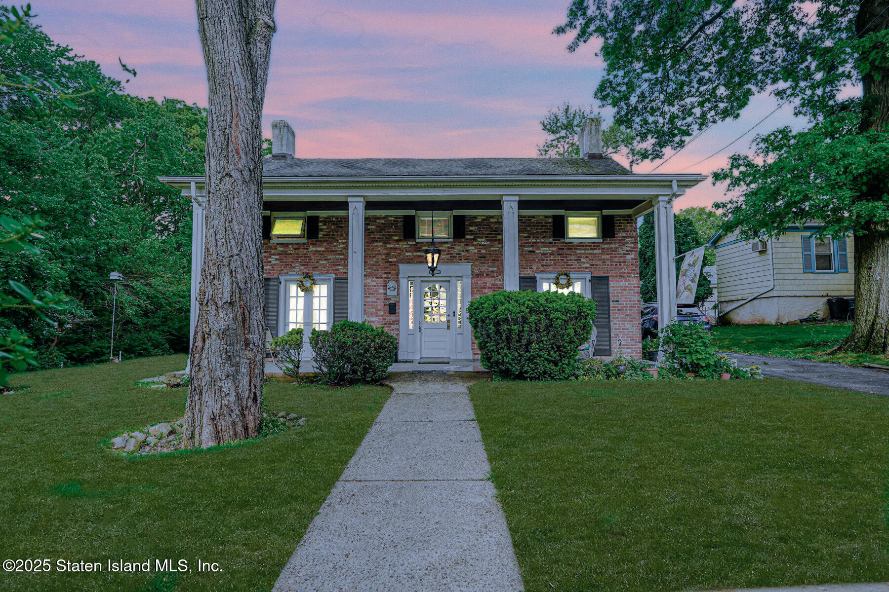 77 S Goff Avenue Image 1