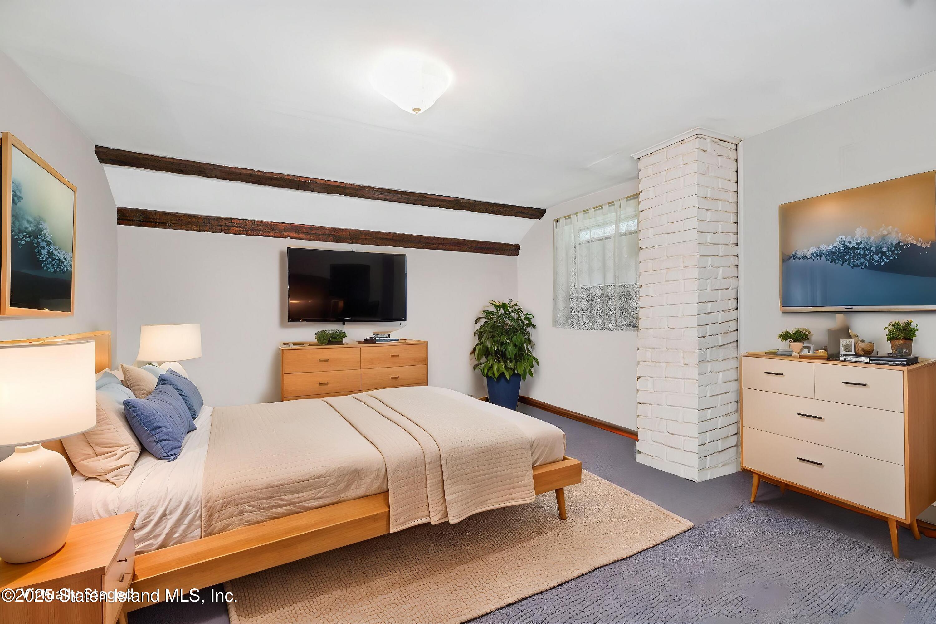 77 S Goff Avenue, Staten Island, NY, 10309 image 32