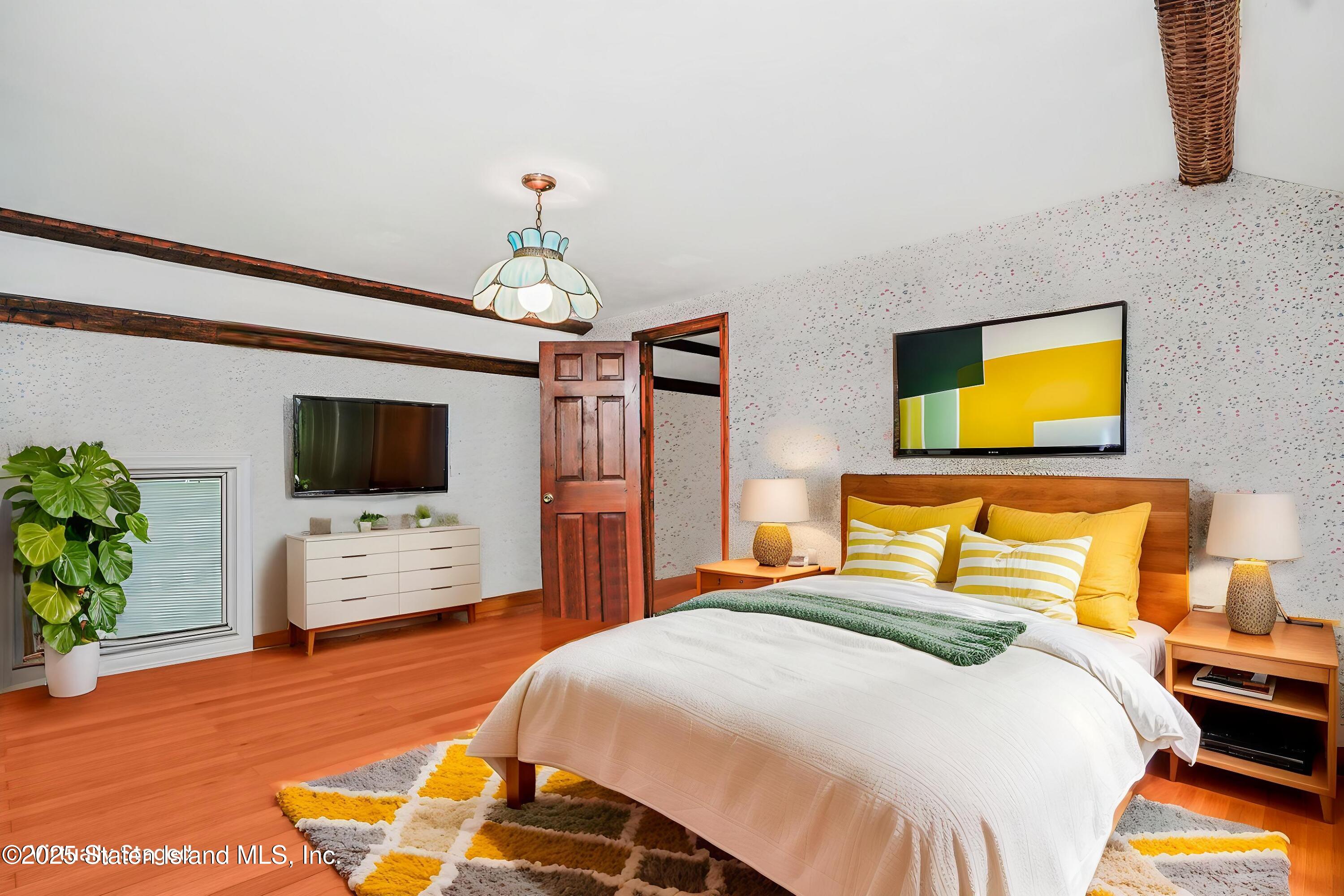 77 S Goff Avenue, Staten Island, NY, 10309 image 35
