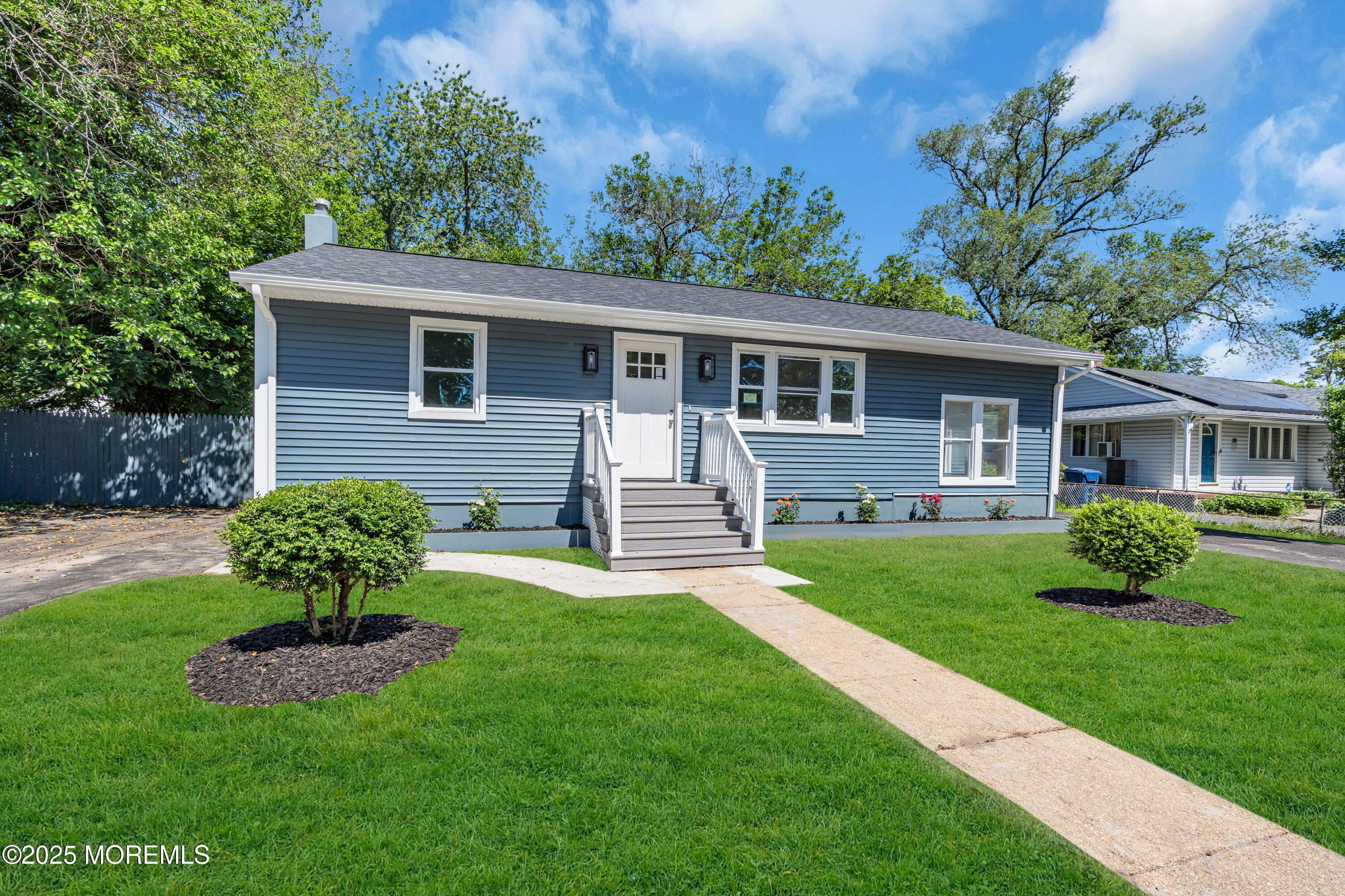 136 Pacific Avenue, Beachwood, NJ, 08722