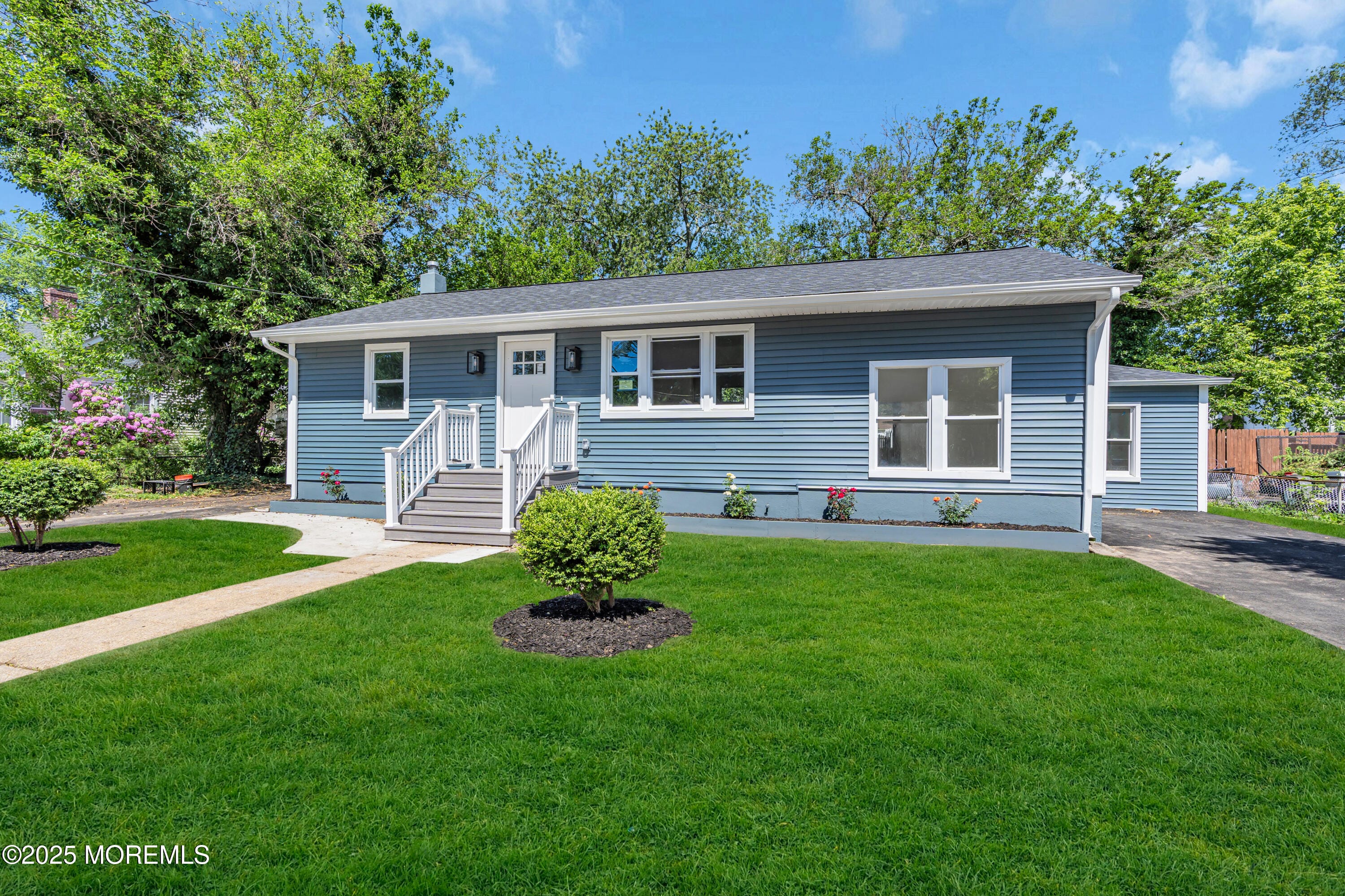 136 Pacific Avenue, Beachwood, NJ, 08722