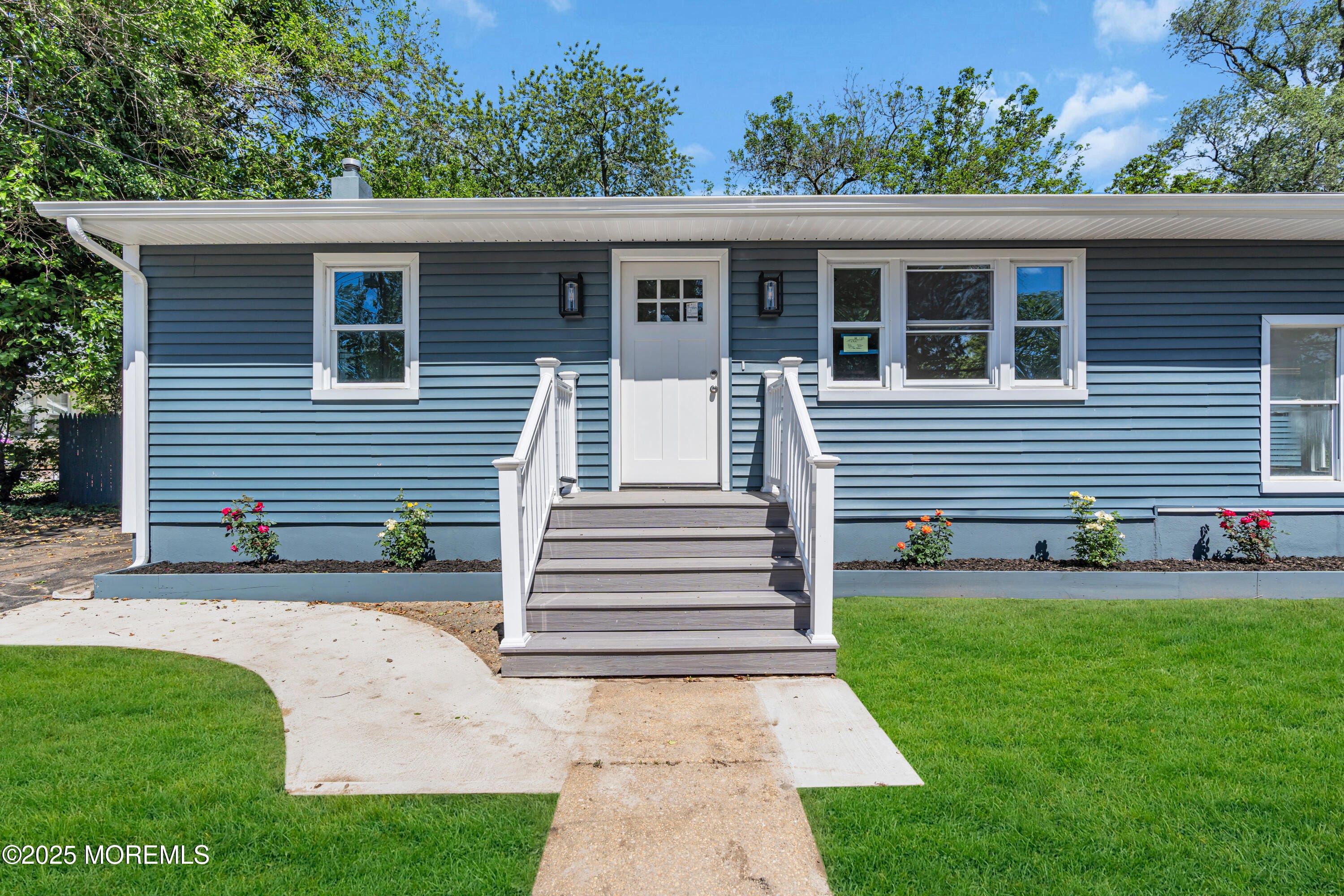 136 Pacific Avenue, Beachwood, NJ, 08722