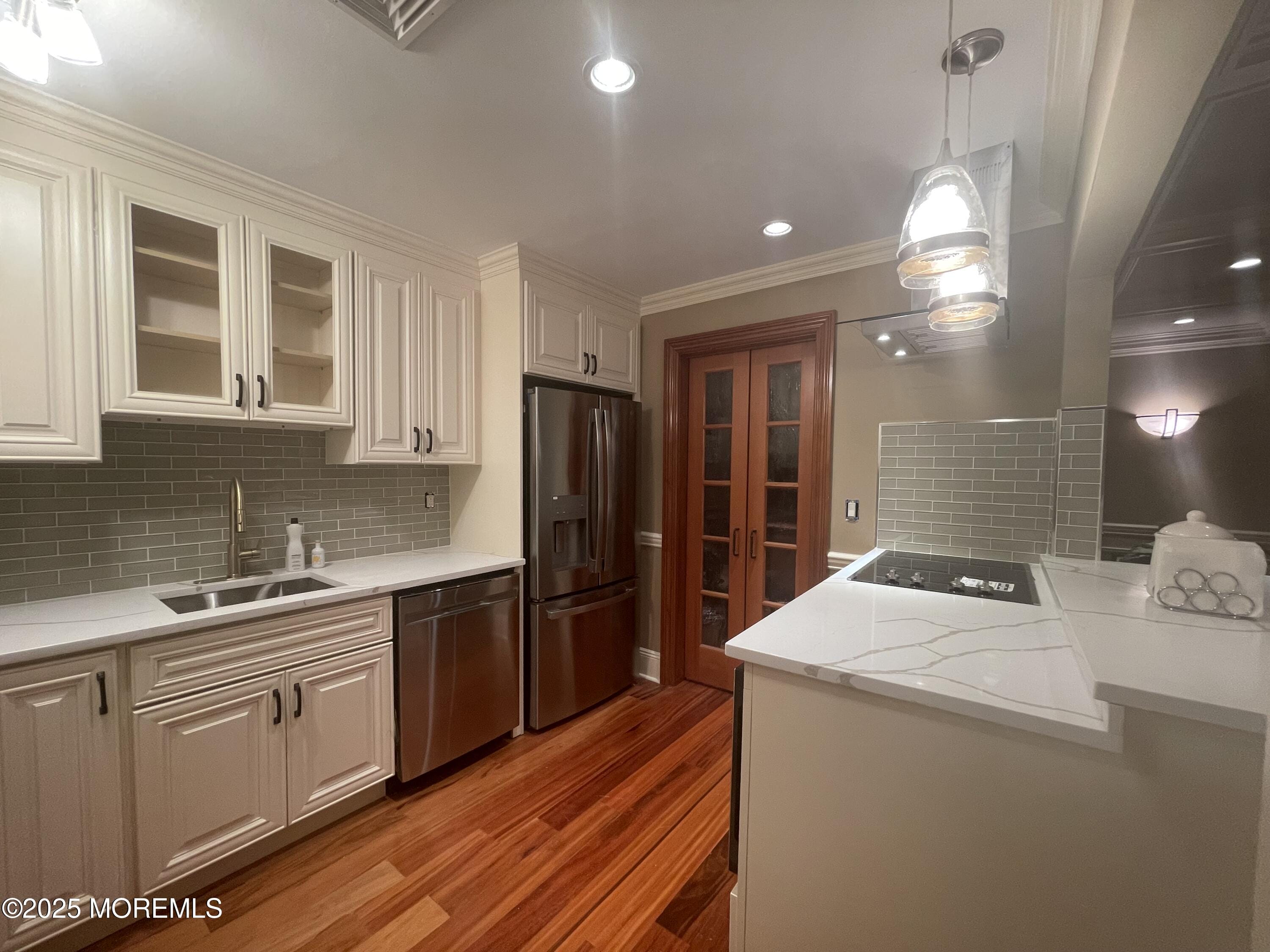 75 Meadowview Drive 2203, Annandale, NJ, 08801