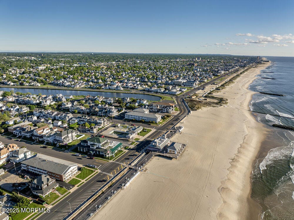 39 East End Avenue, Avon-by-the-sea, NJ, 07717 image 82