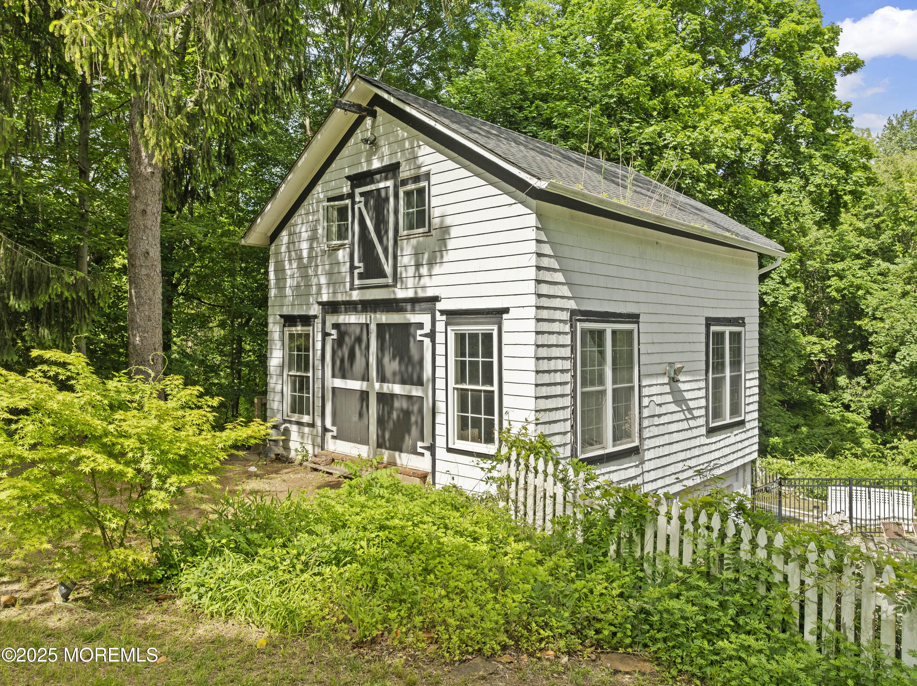 341 Chapel Hill Road, Atlantic Highlands, NJ, 07716