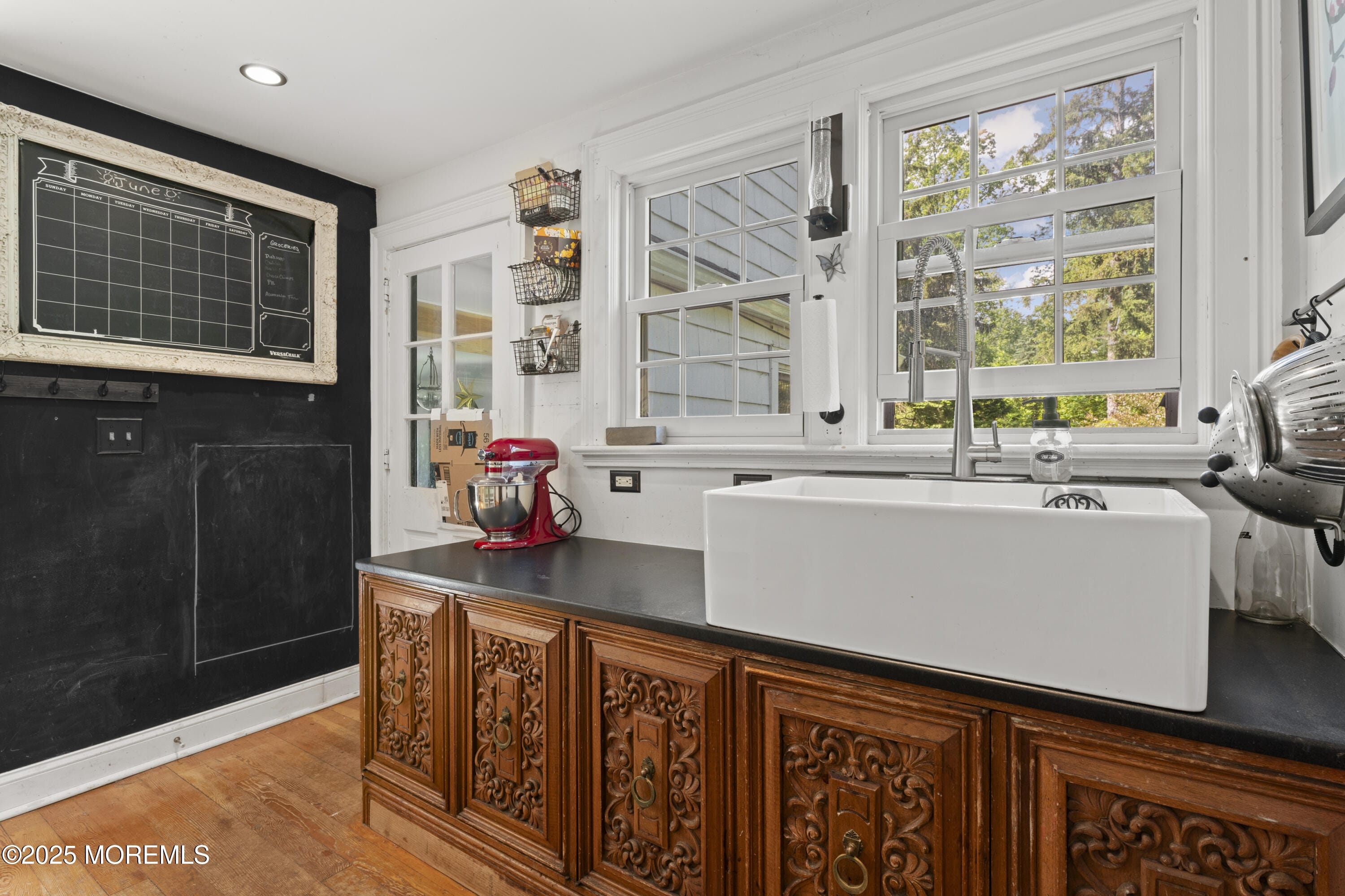 341 Chapel Hill Road, Atlantic Highlands, NJ, 07716