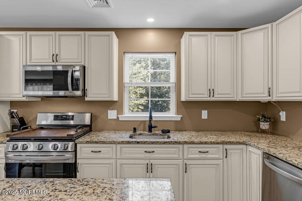 119 Darien Road, Howell, NJ, 07731 image 20