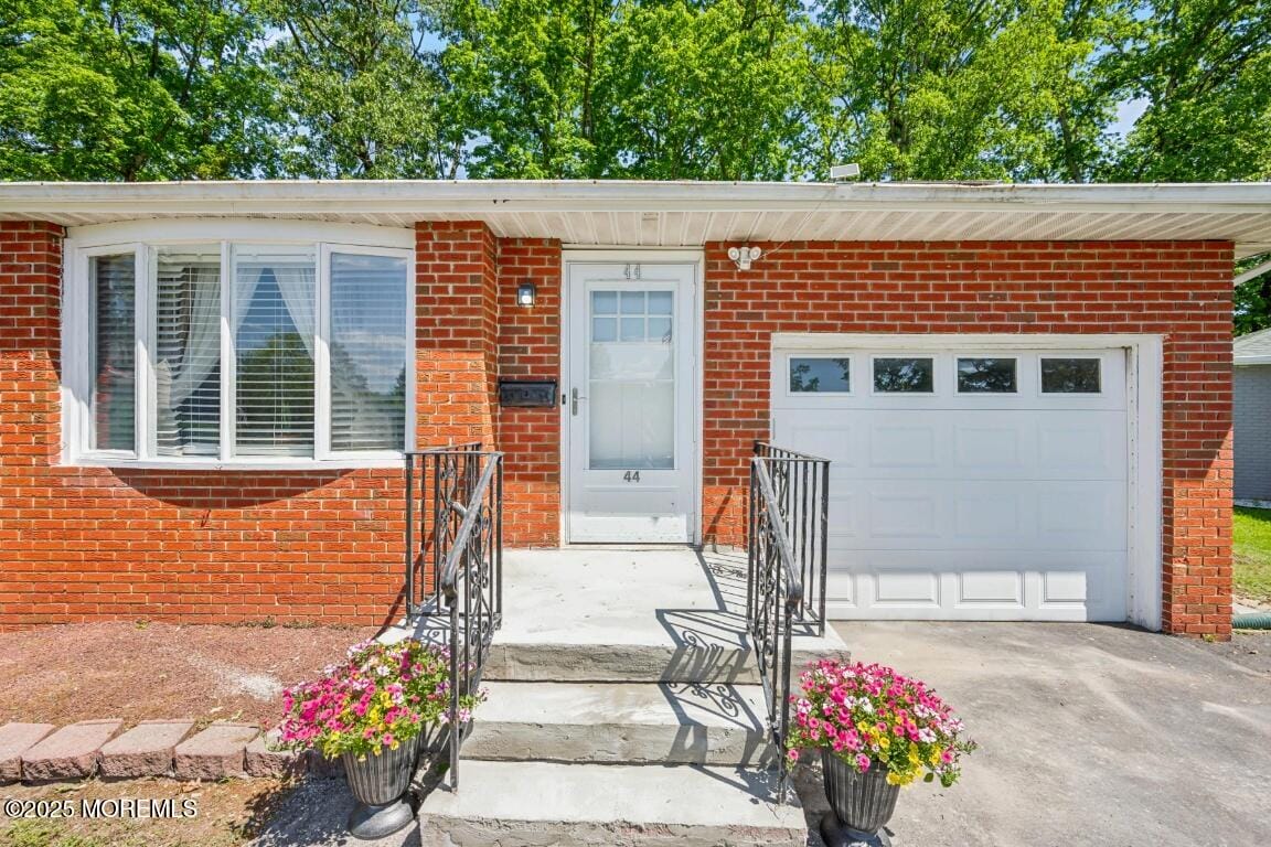 44 Gardenia Way, Toms River, NJ, 08755