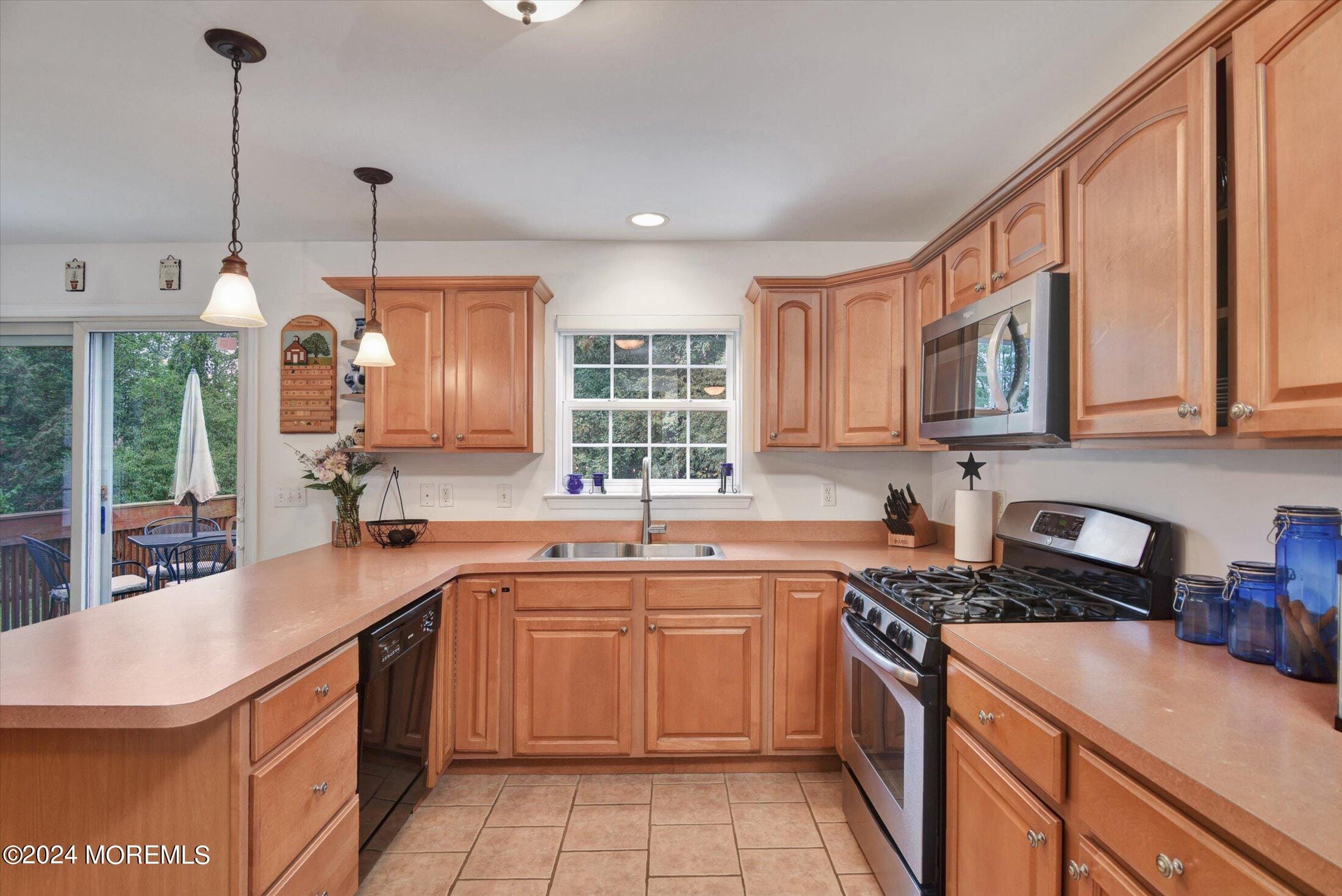 203 Conifer Crest Way, Eatontown, NJ, 07724