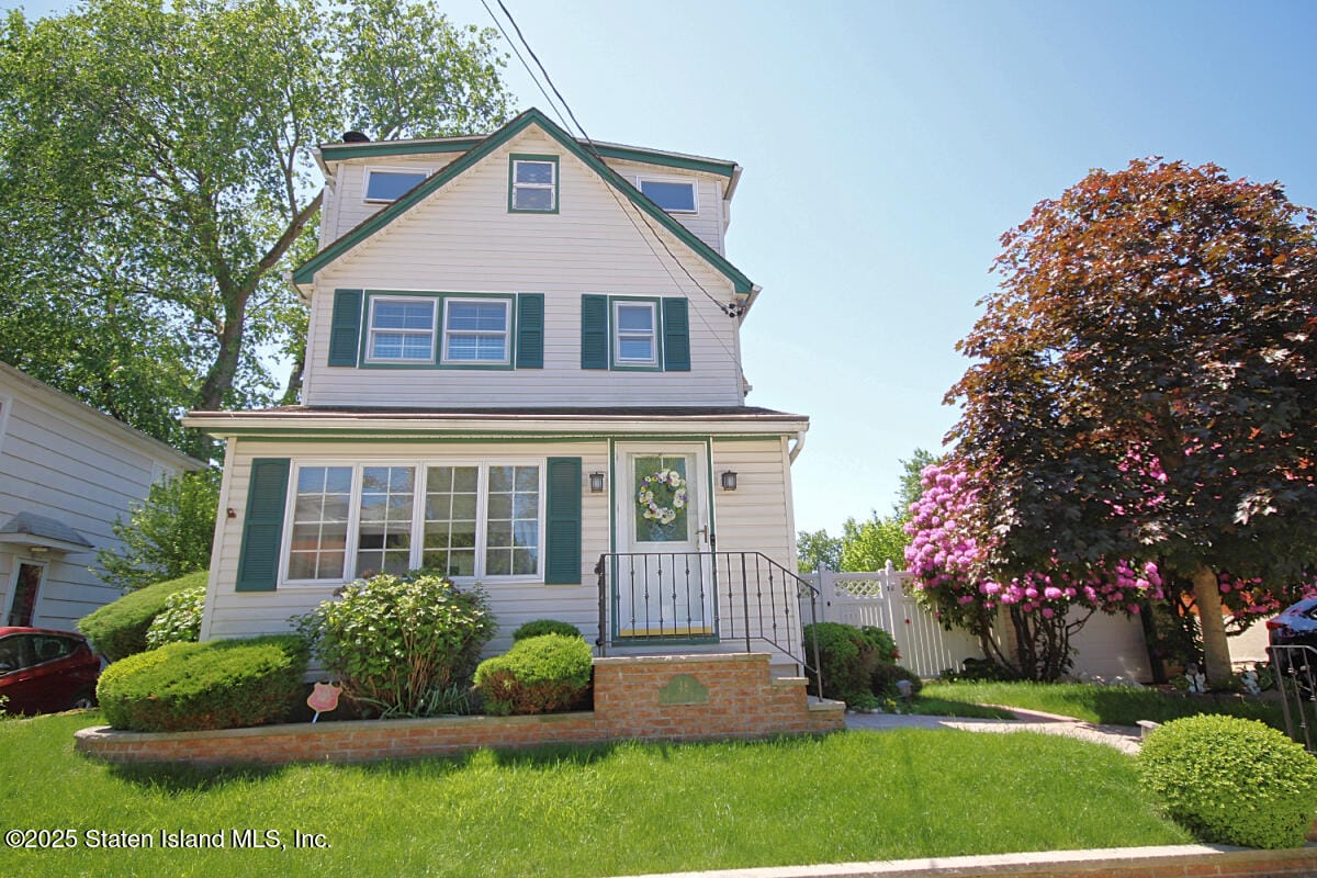 48 Markham Place, Staten Island, NY, 10314