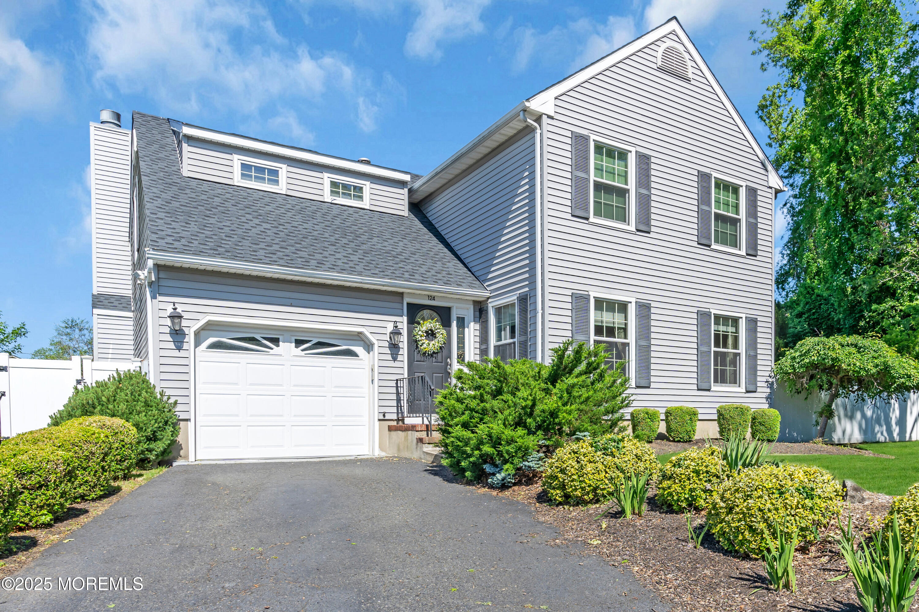 124 Sandpiper Drive Image 1