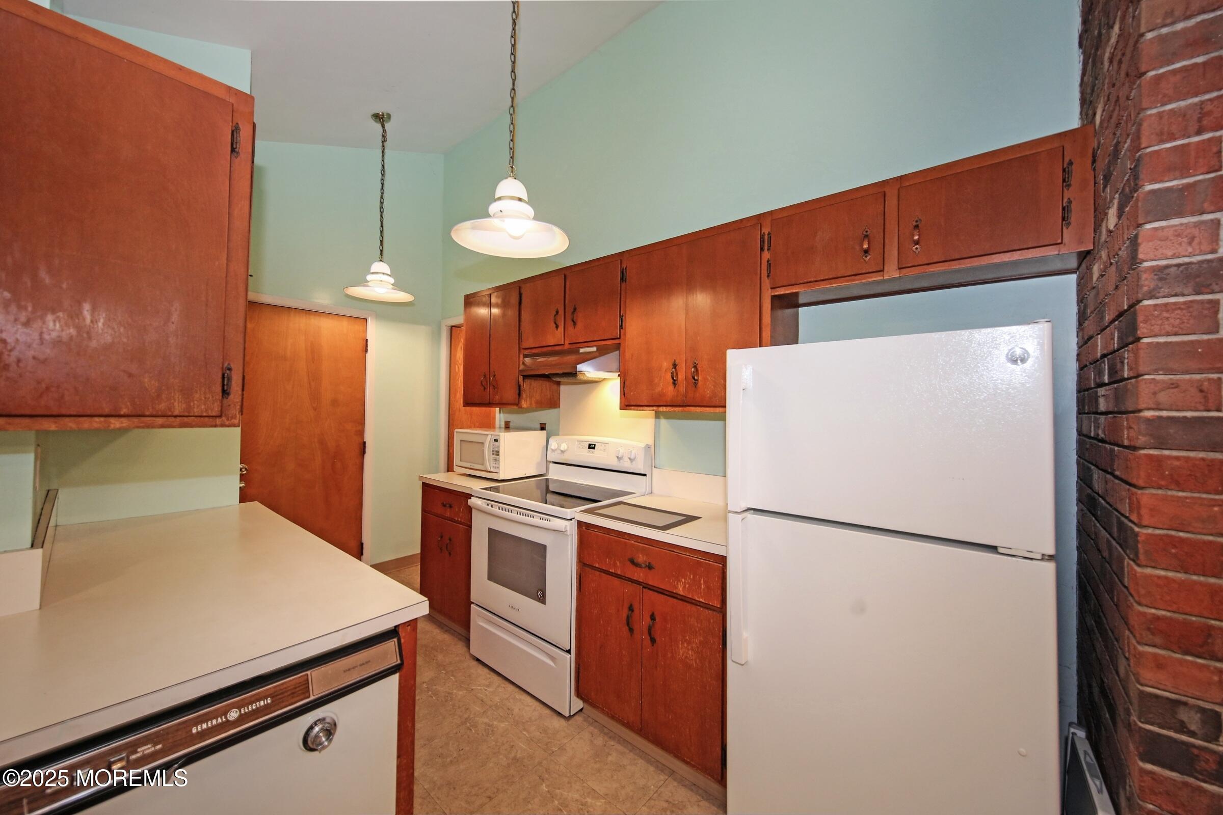 101 E Highland Avenue, Atlantic Highlands, NJ, 07716 image 44