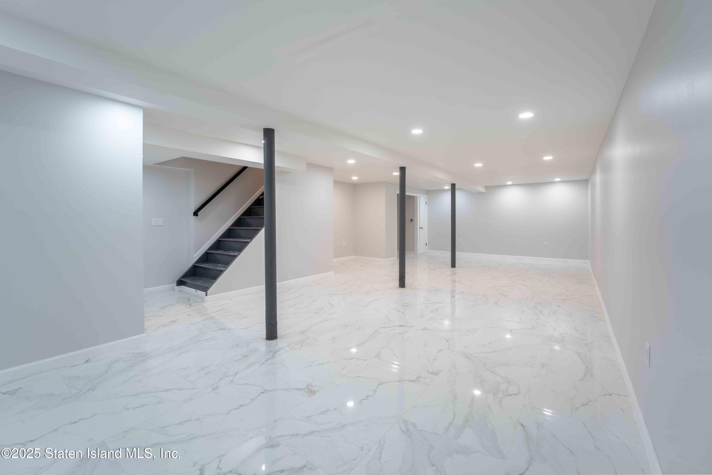 5448 Arthur Kill Road, Staten Island, NY, 10307 image 13