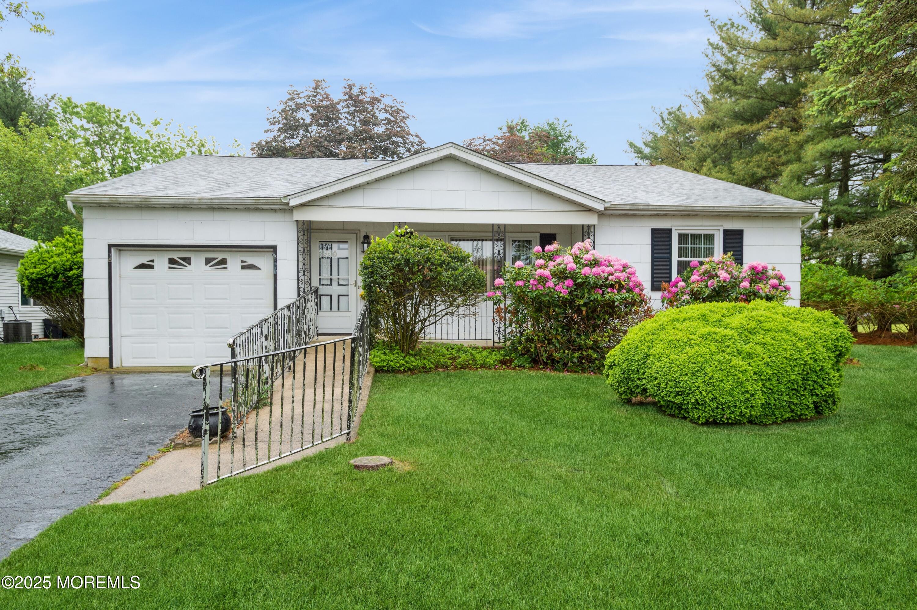 143 Westbrook Drive, Toms River, NJ, 08757