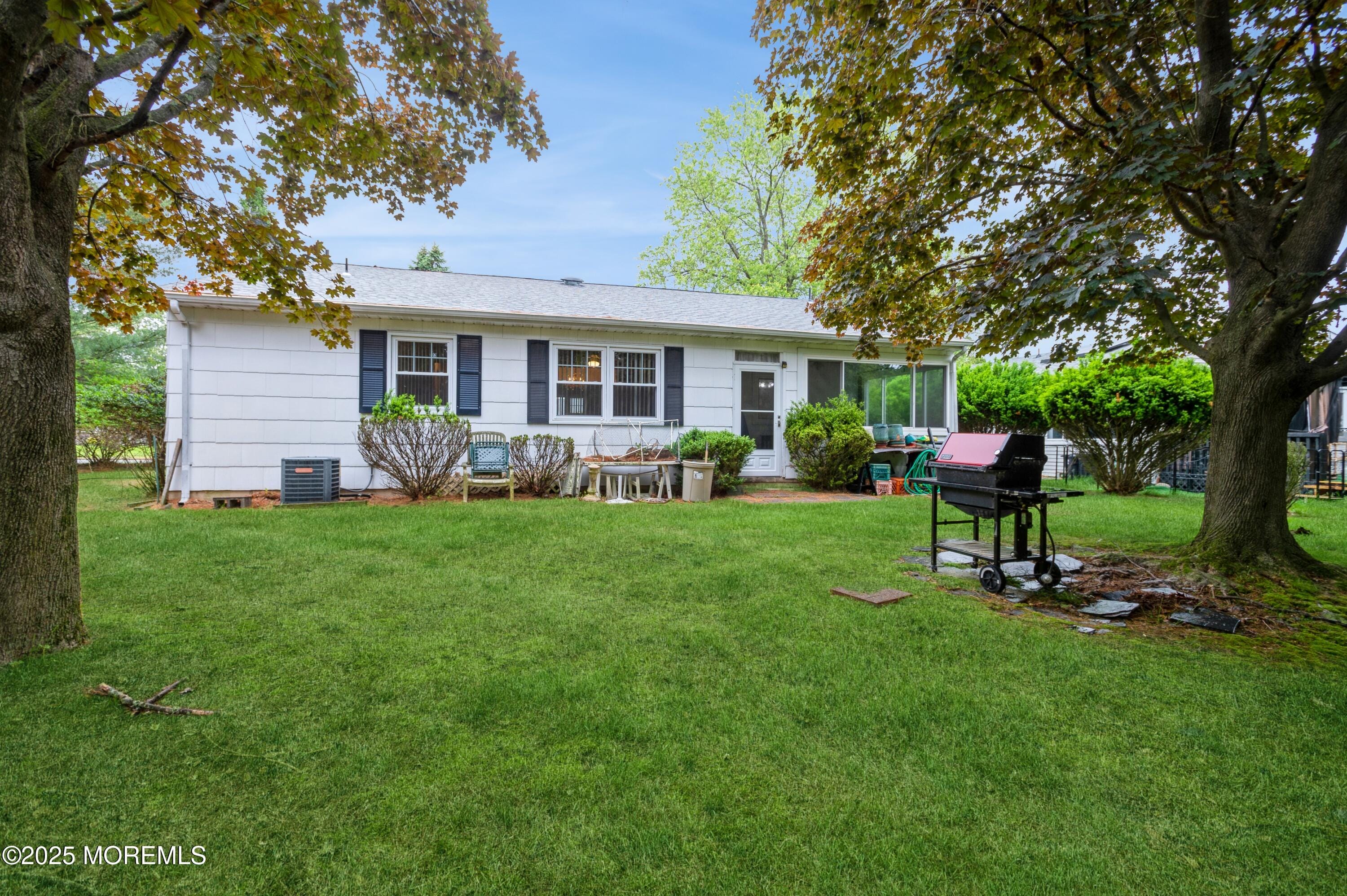 143 Westbrook Drive, Toms River, NJ, 08757