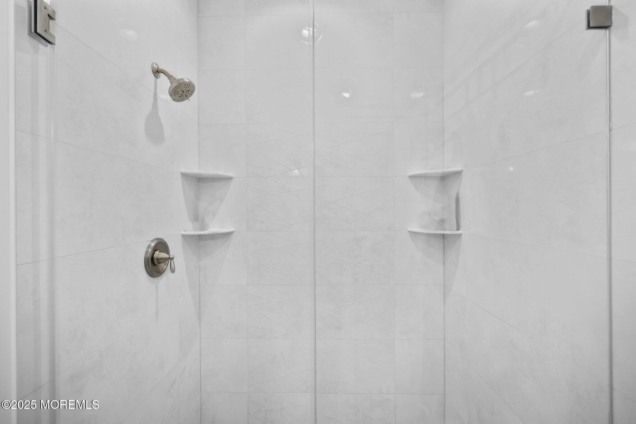 115 Hedgerow Lane, Manalapan, NJ, 07726 image 15