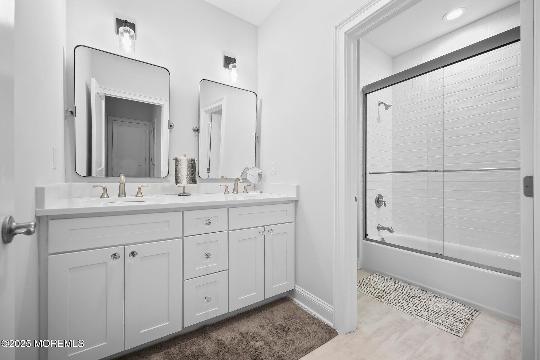 115 Hedgerow Lane, Manalapan, NJ, 07726 image 23