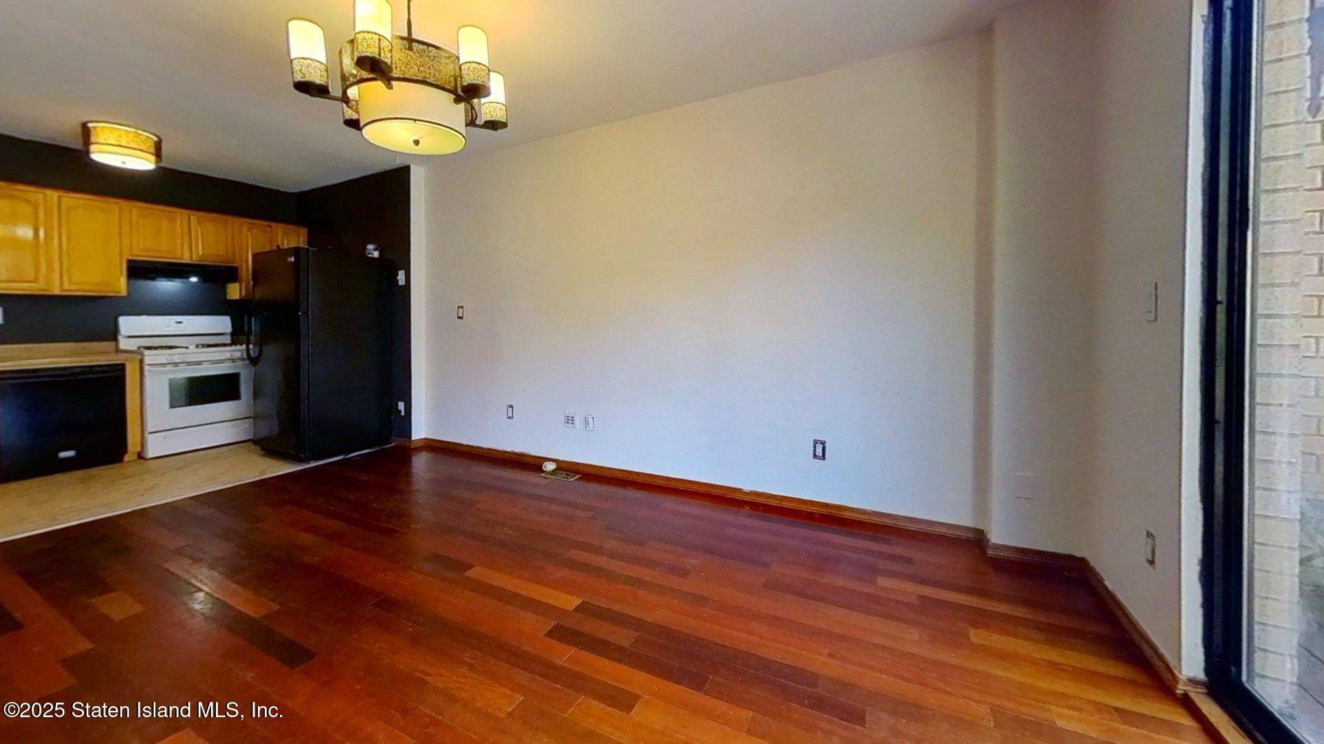 24 Arielle Lane 136, Staten Island, NY, 10314 image 13
