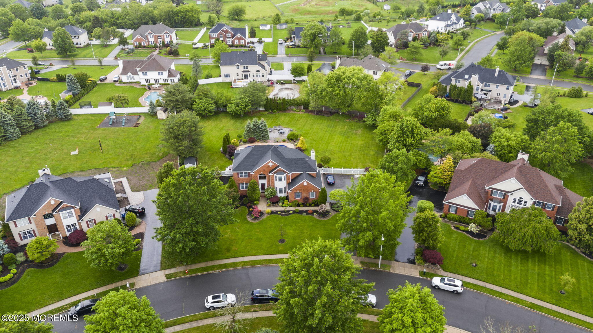21 English Path, Freehold, NJ, 07728