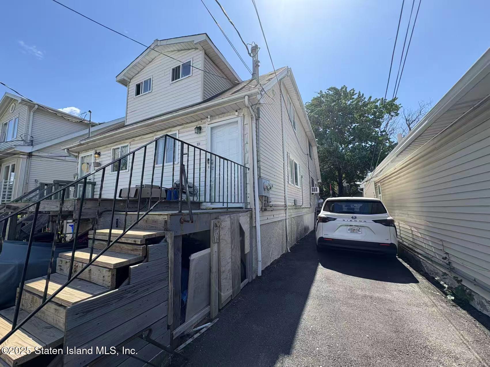 184 Freeborn Street, Staten Island, NY, 10306