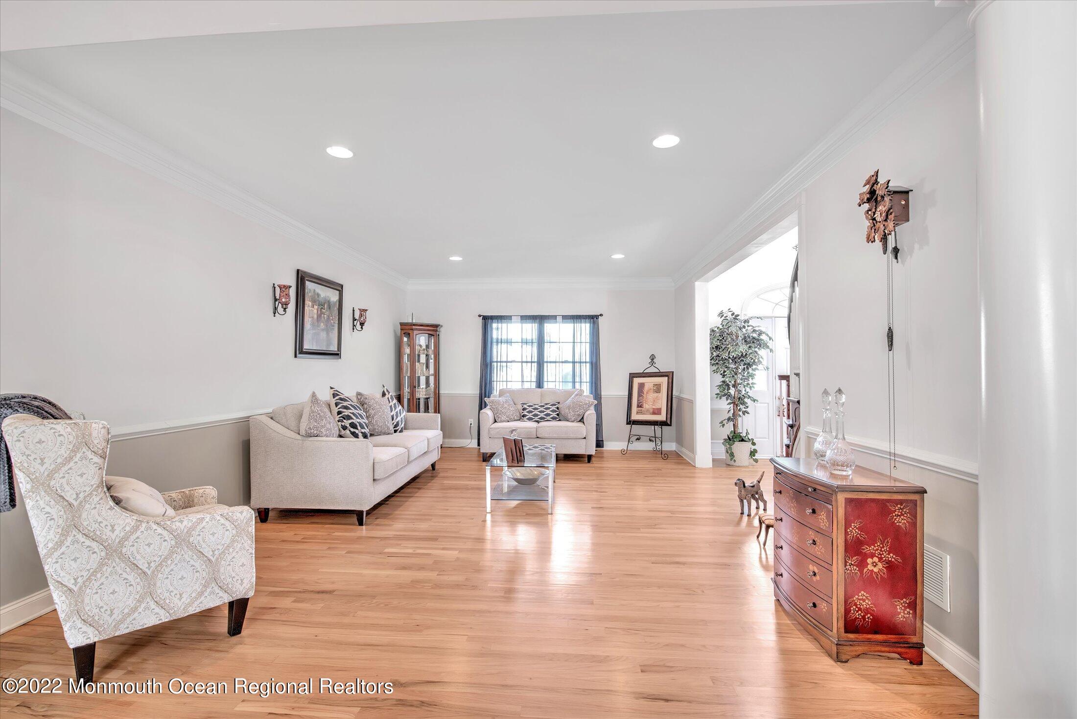 11 Elkridge Way, Manalapan, NJ, 07726 image 8