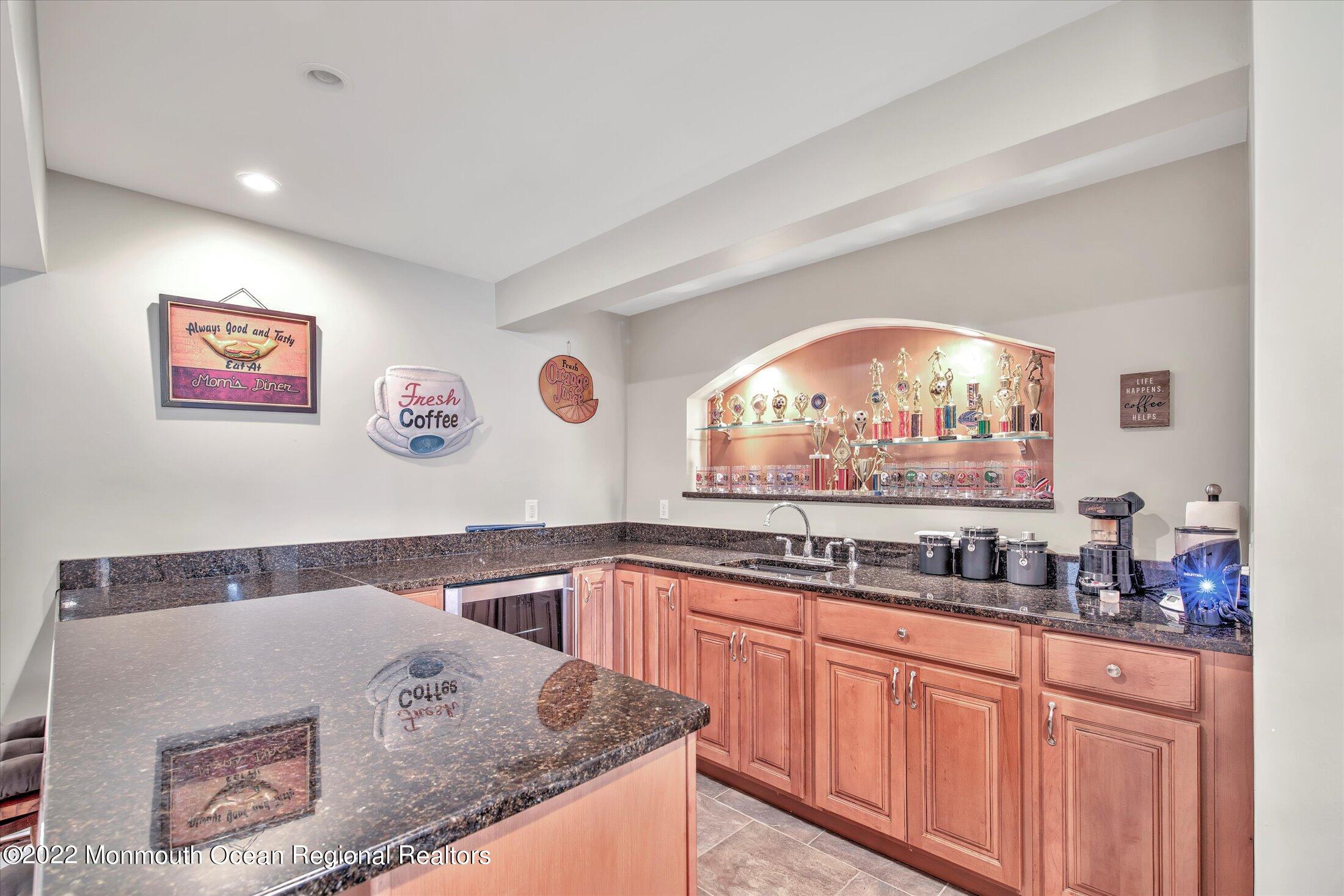 11 Elkridge Way, Manalapan, NJ, 07726 image 35