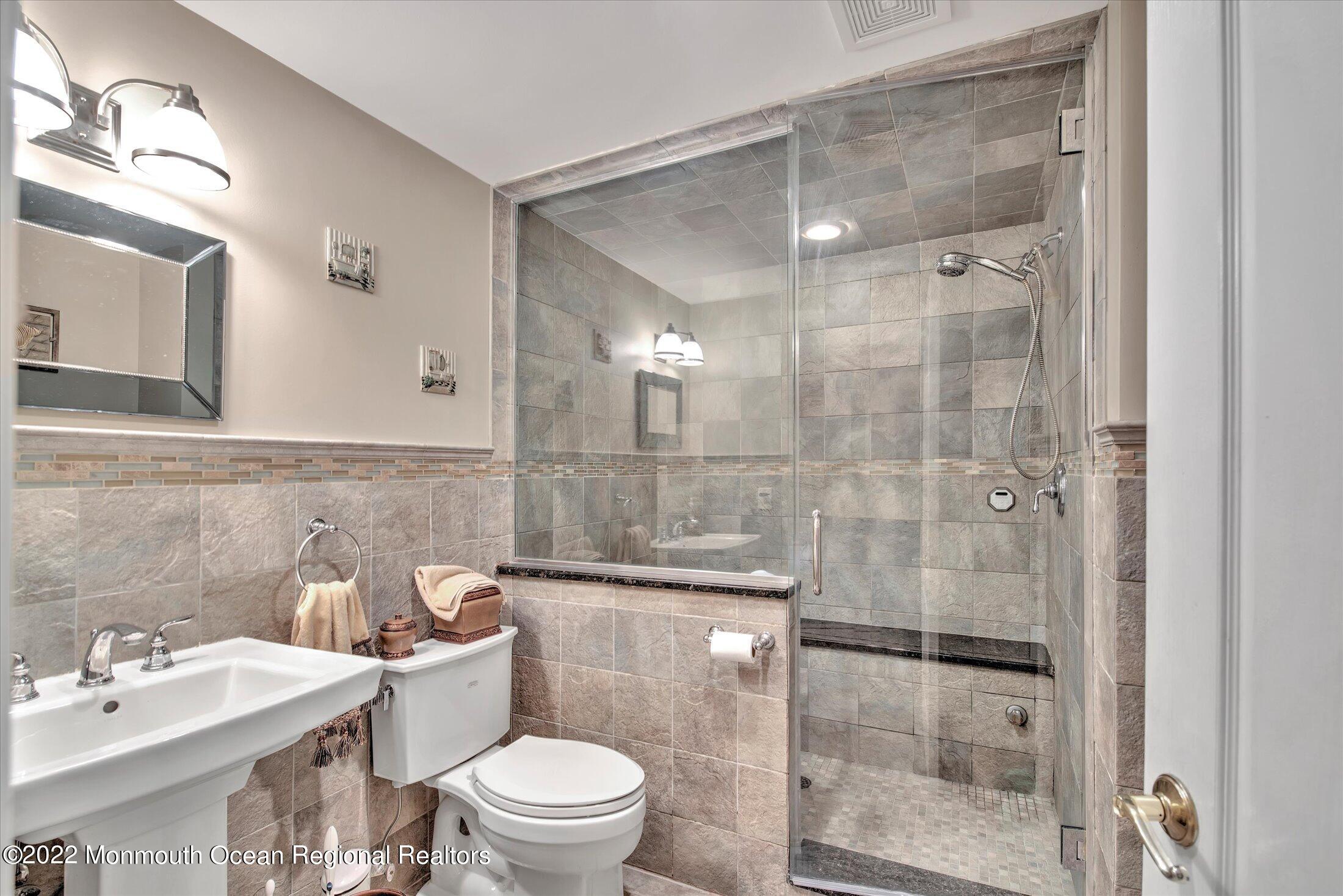 11 Elkridge Way, Manalapan, NJ, 07726 image 41