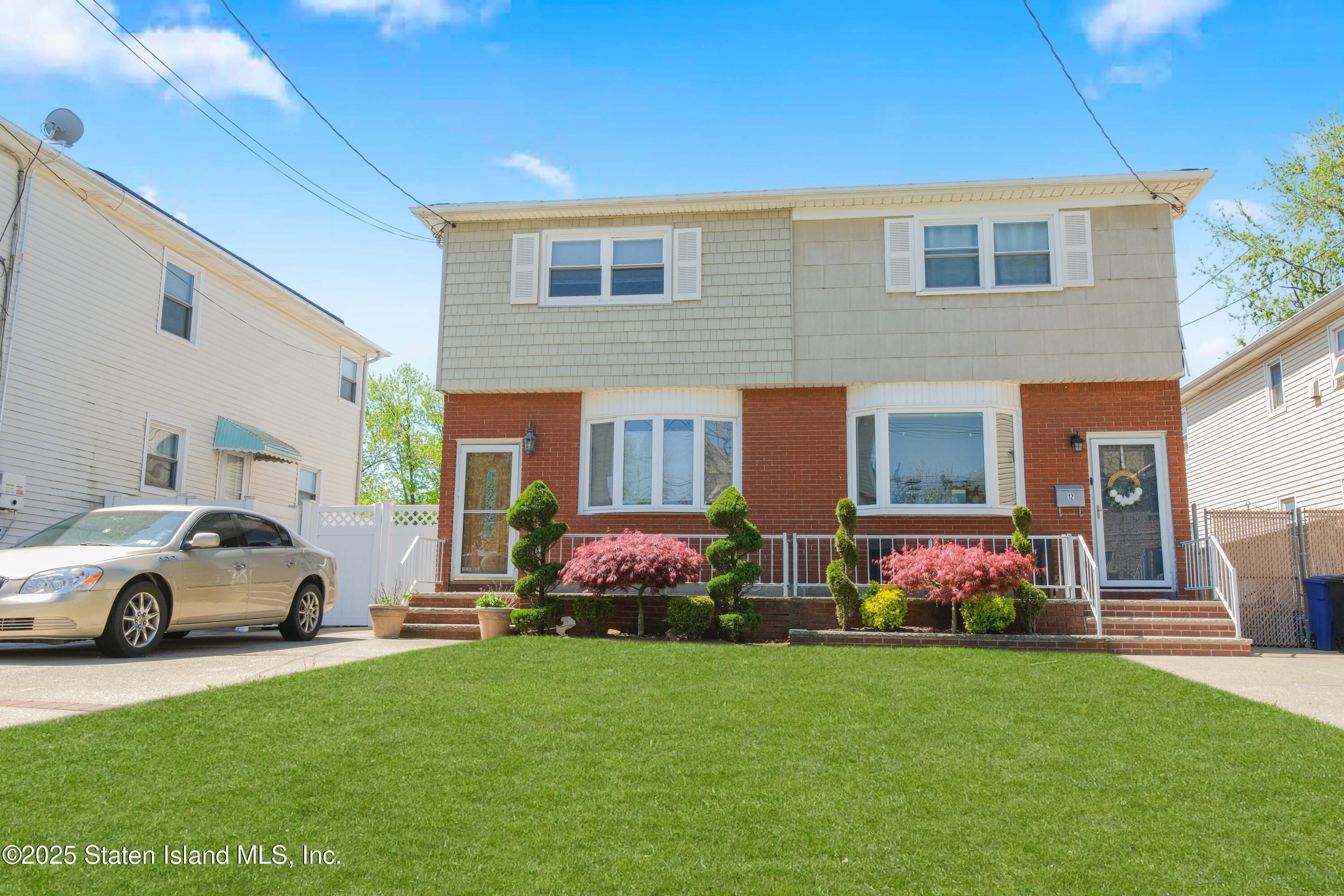 14 Prices Lane, Staten Island, NY, 10314