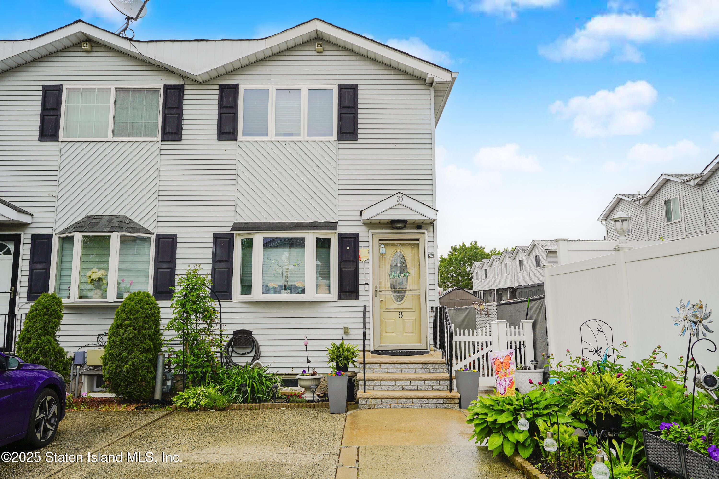 35 Futurity Place, Staten Island, NY, 10312