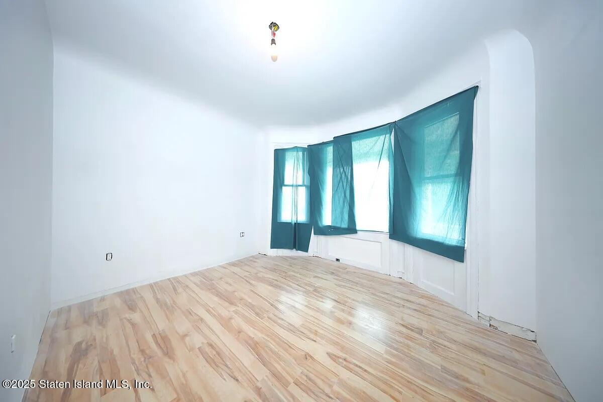 1905 Clove Road, Staten Island, NY, 10304 image 15
