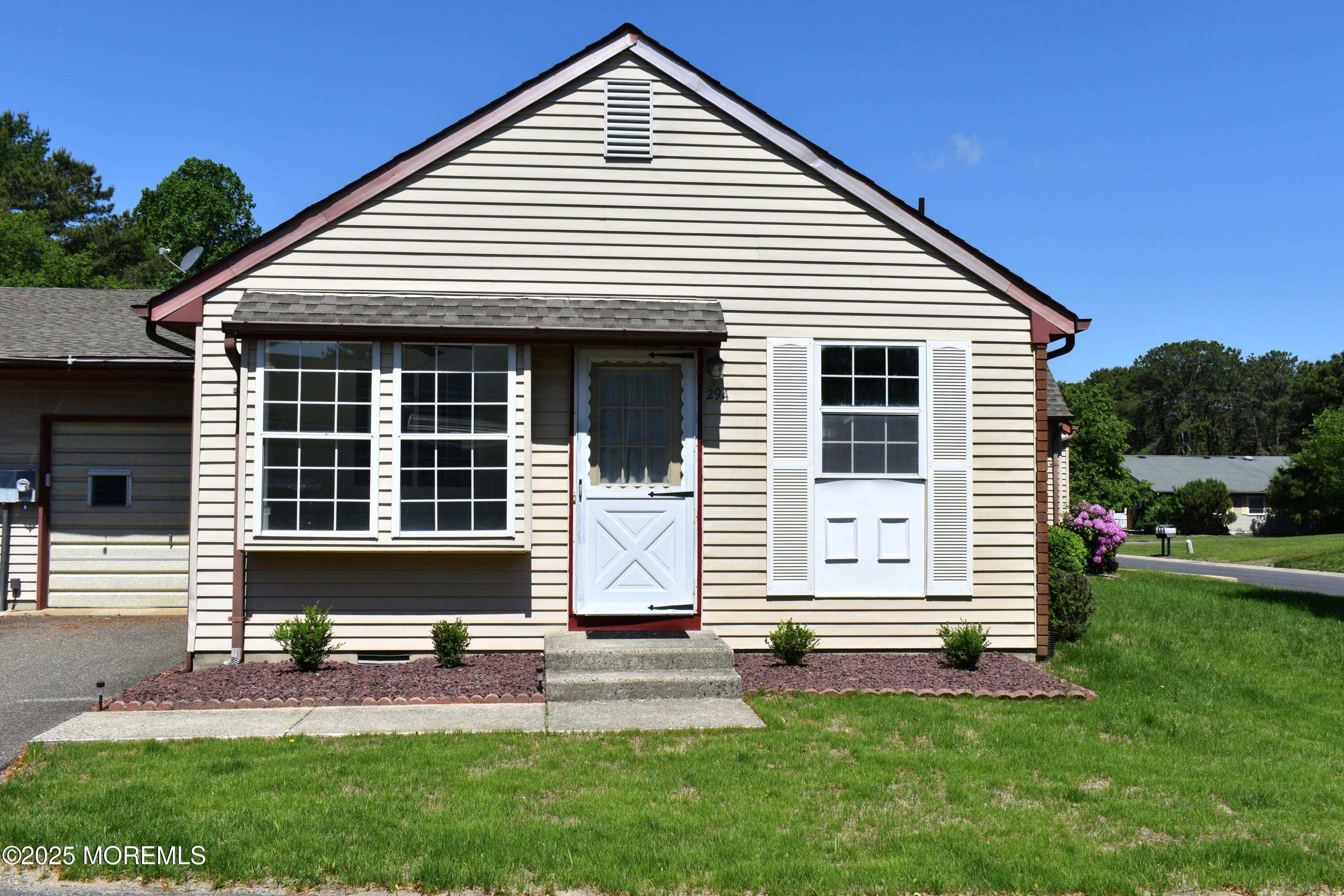 29A Easton Drive 61, Whiting, NJ, 08759