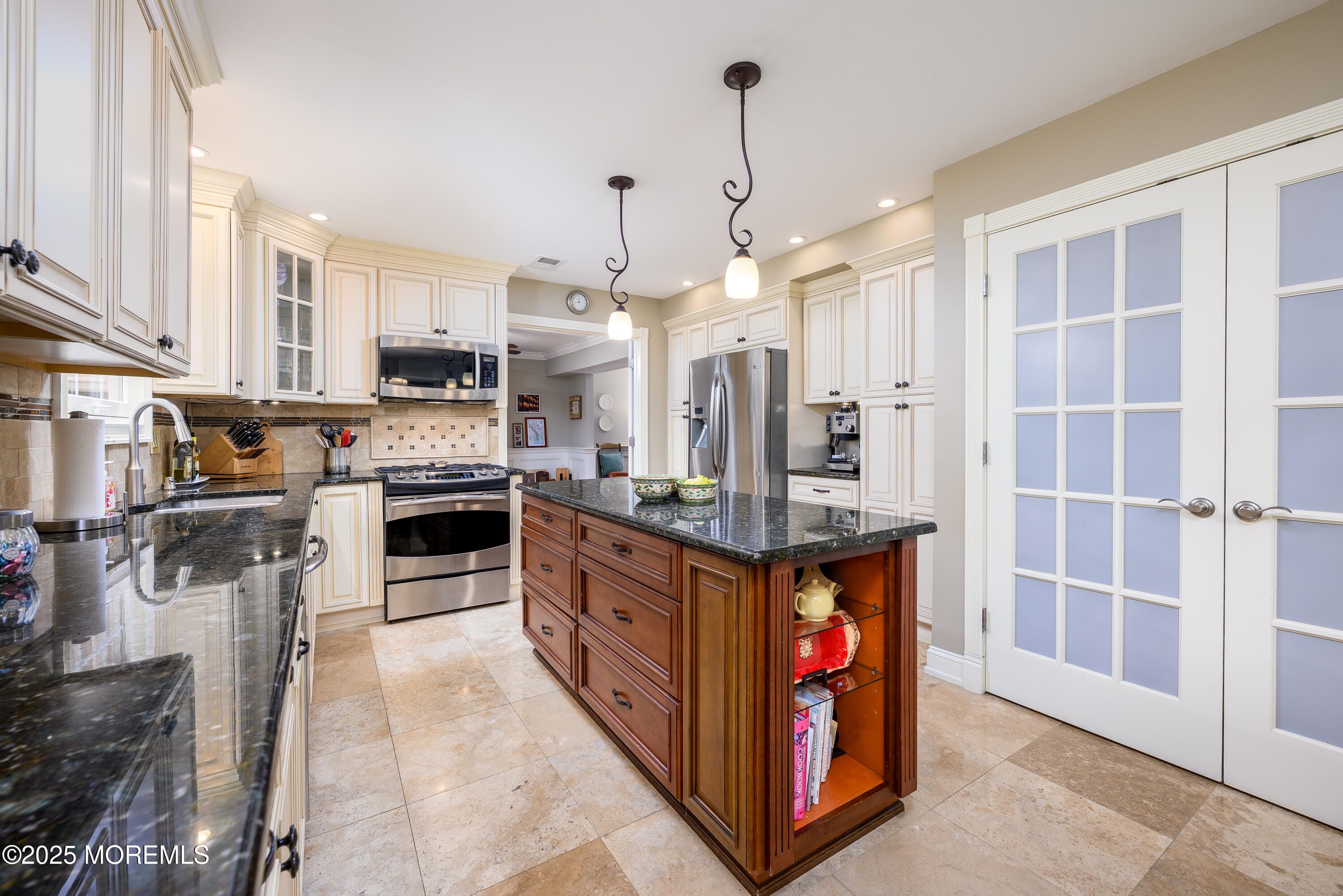 7 Manor Court, Old Bridge, NJ, 08857 image 16
