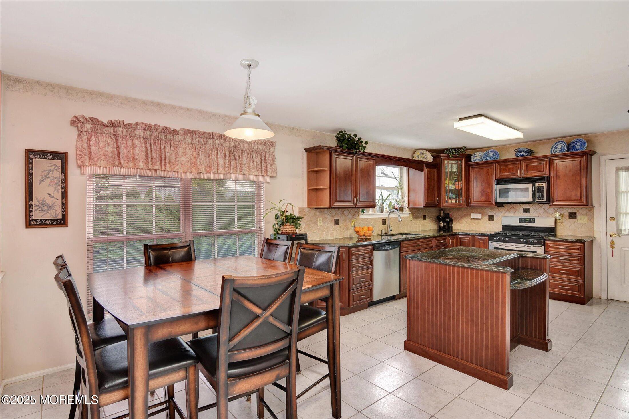 6 Thrush Court, Old Bridge, NJ, 08857 image 11
