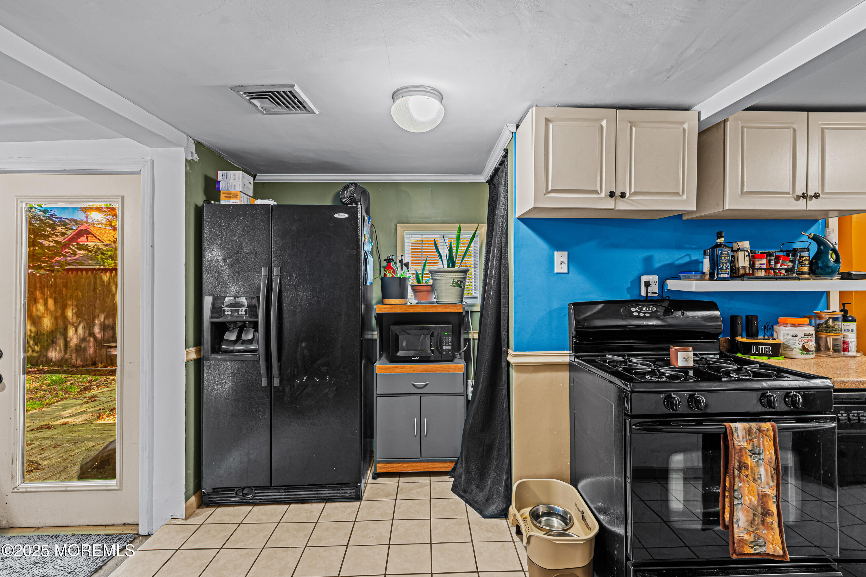 12 Central Avenue, Waretown, NJ, 08758