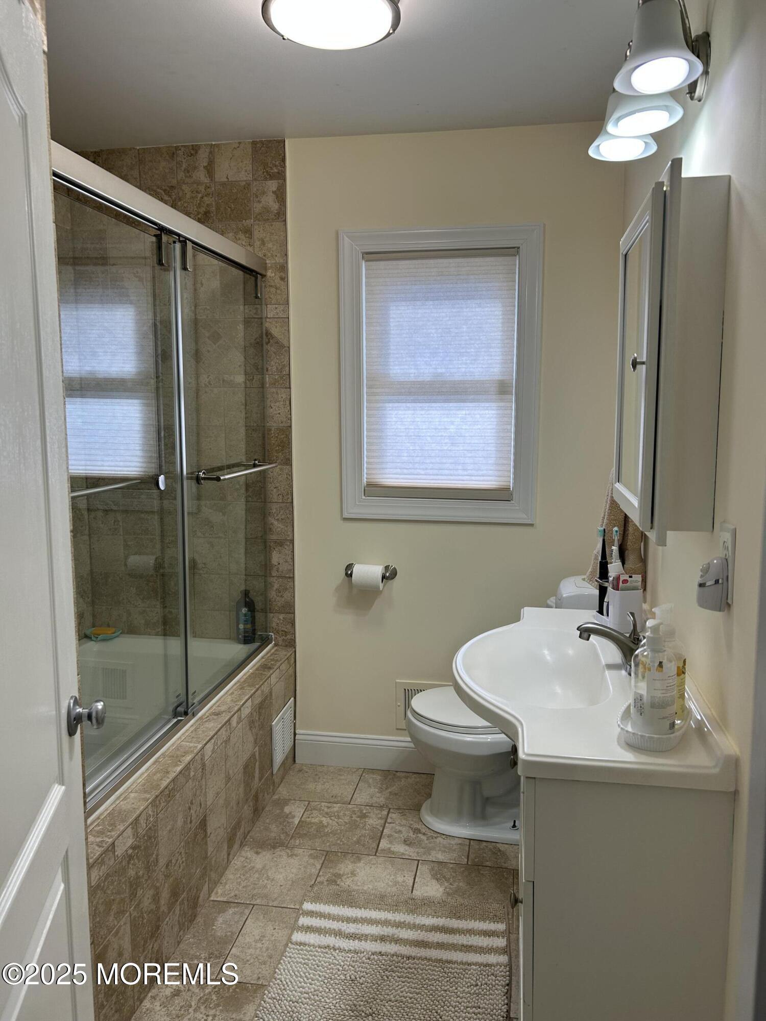 11 Jupiter Court, South Amboy, NJ, 08879