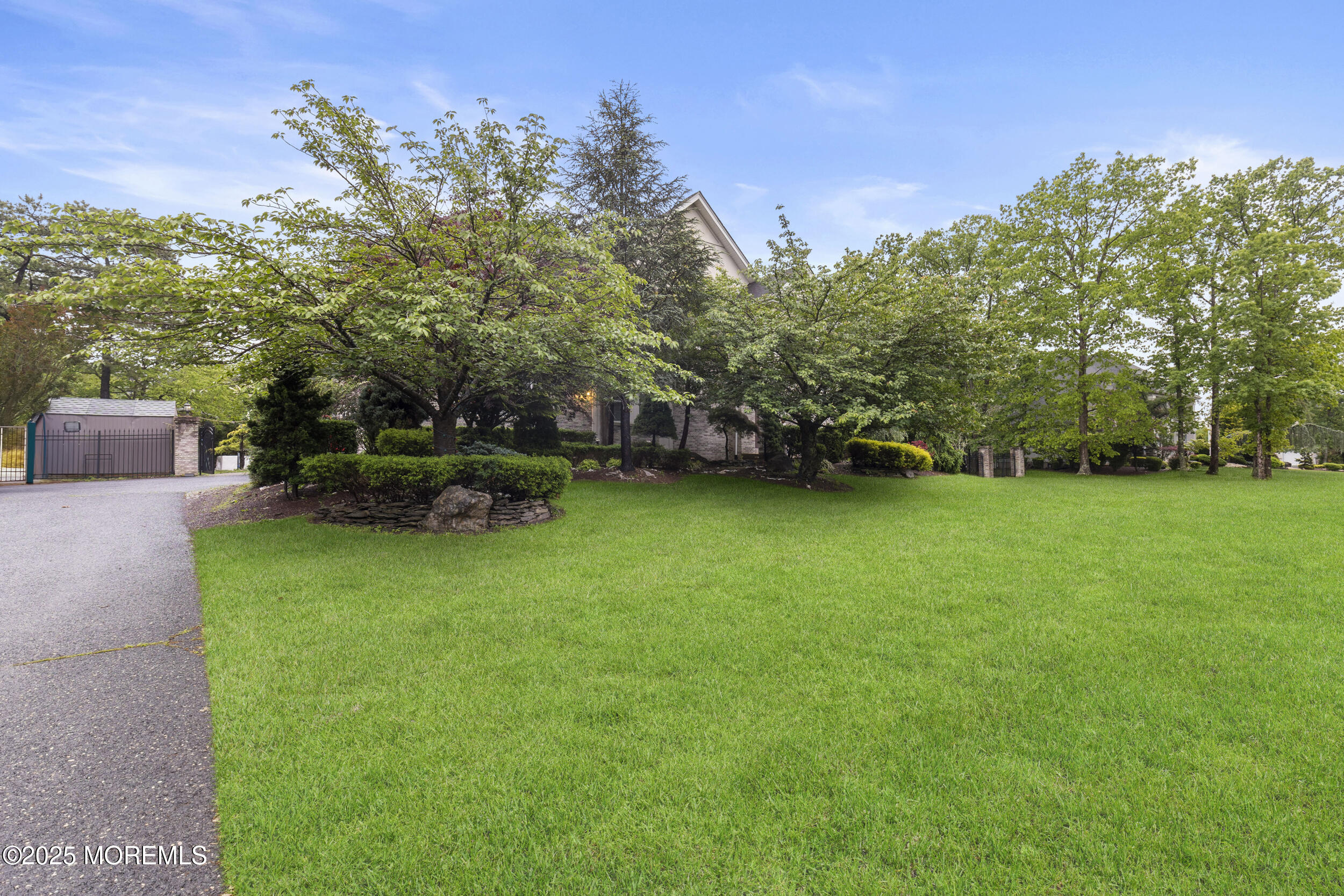 17 Meadow Run Court, Jackson, NJ, 08527