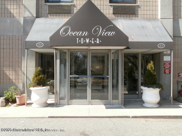 49 Hylan Boulevard 2d, Staten Island, NY, 10305