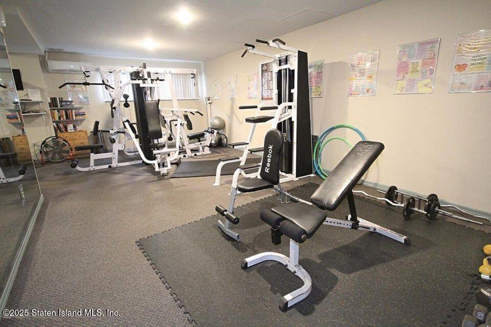 49 Hylan Boulevard 2d, Staten Island, NY, 10305 image 35